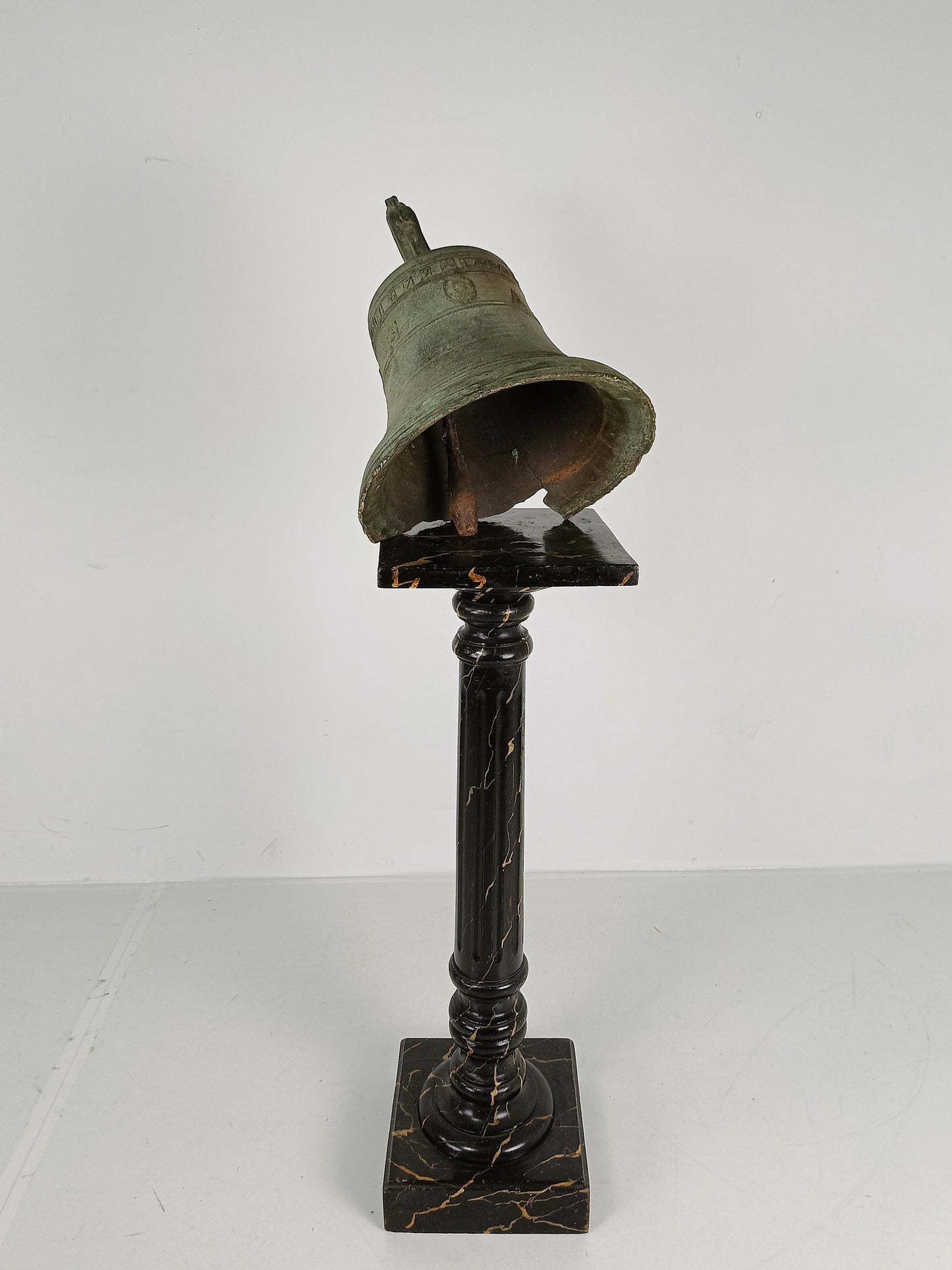 Amazing Antique Church Bell Anno 1679 Amazing Antique Church Bell Anno 1679