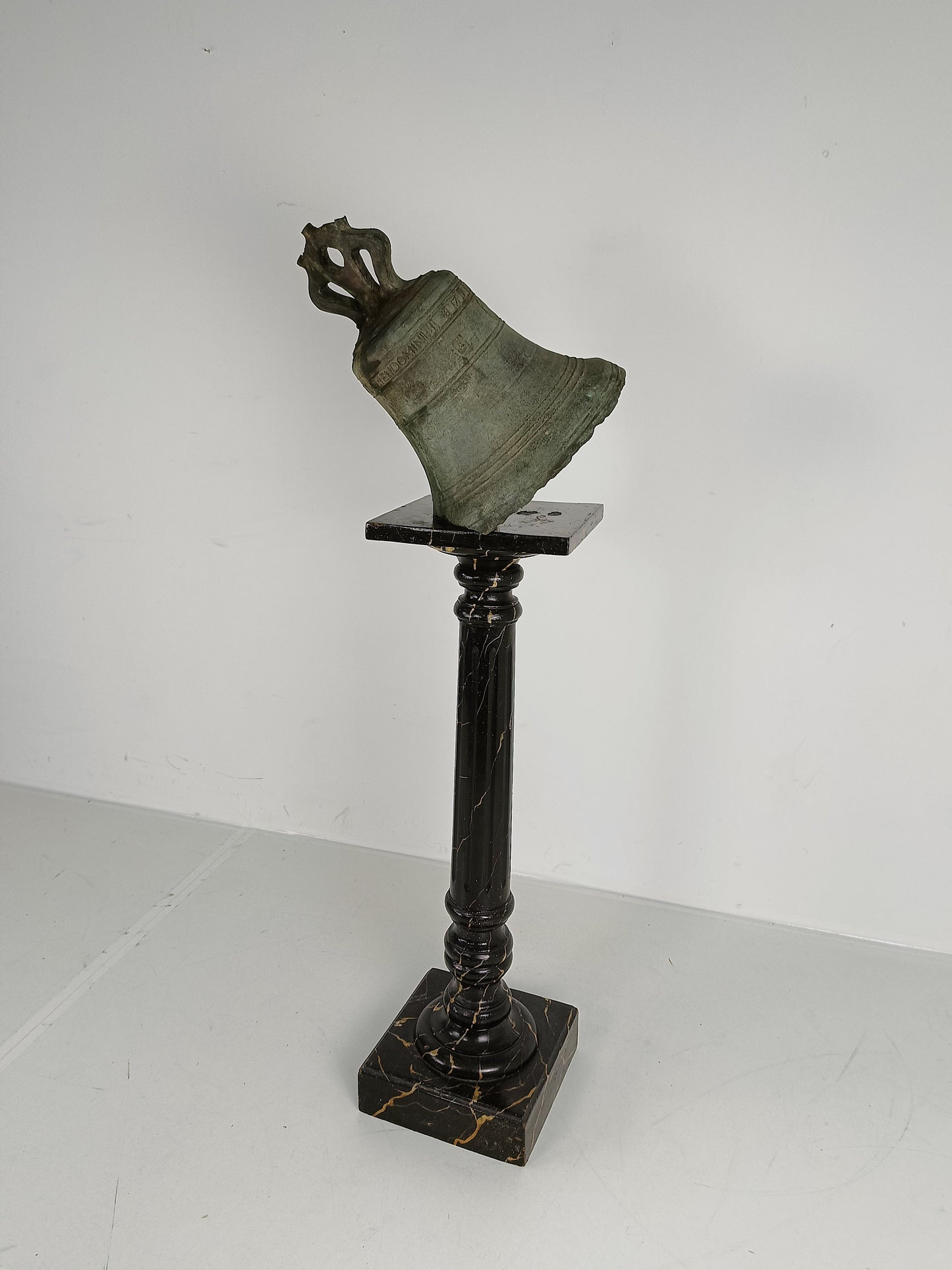 Amazing Antique Church Bell Anno 1679 Amazing Antique Church Bell Anno 1679