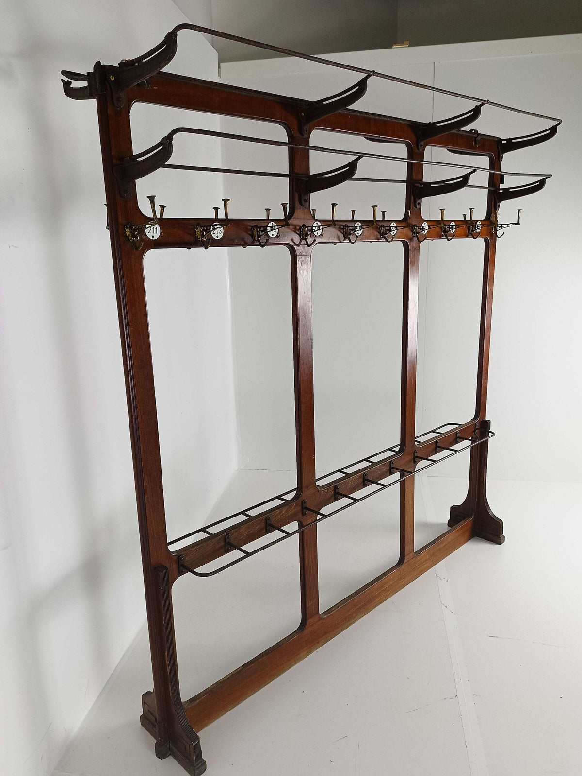 Amazing Antique club Coat Rack Amazing Antique club Coat Rack