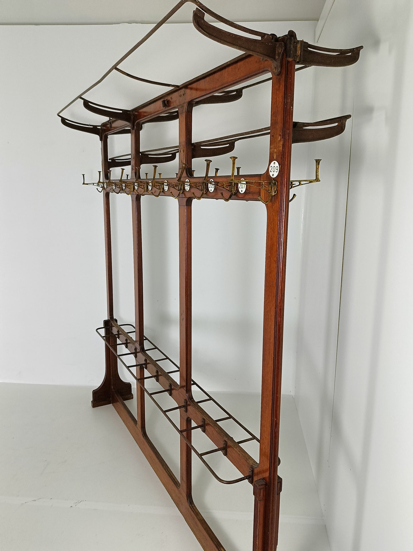 Amazing Antique club Coat Rack Amazing Antique club Coat Rack