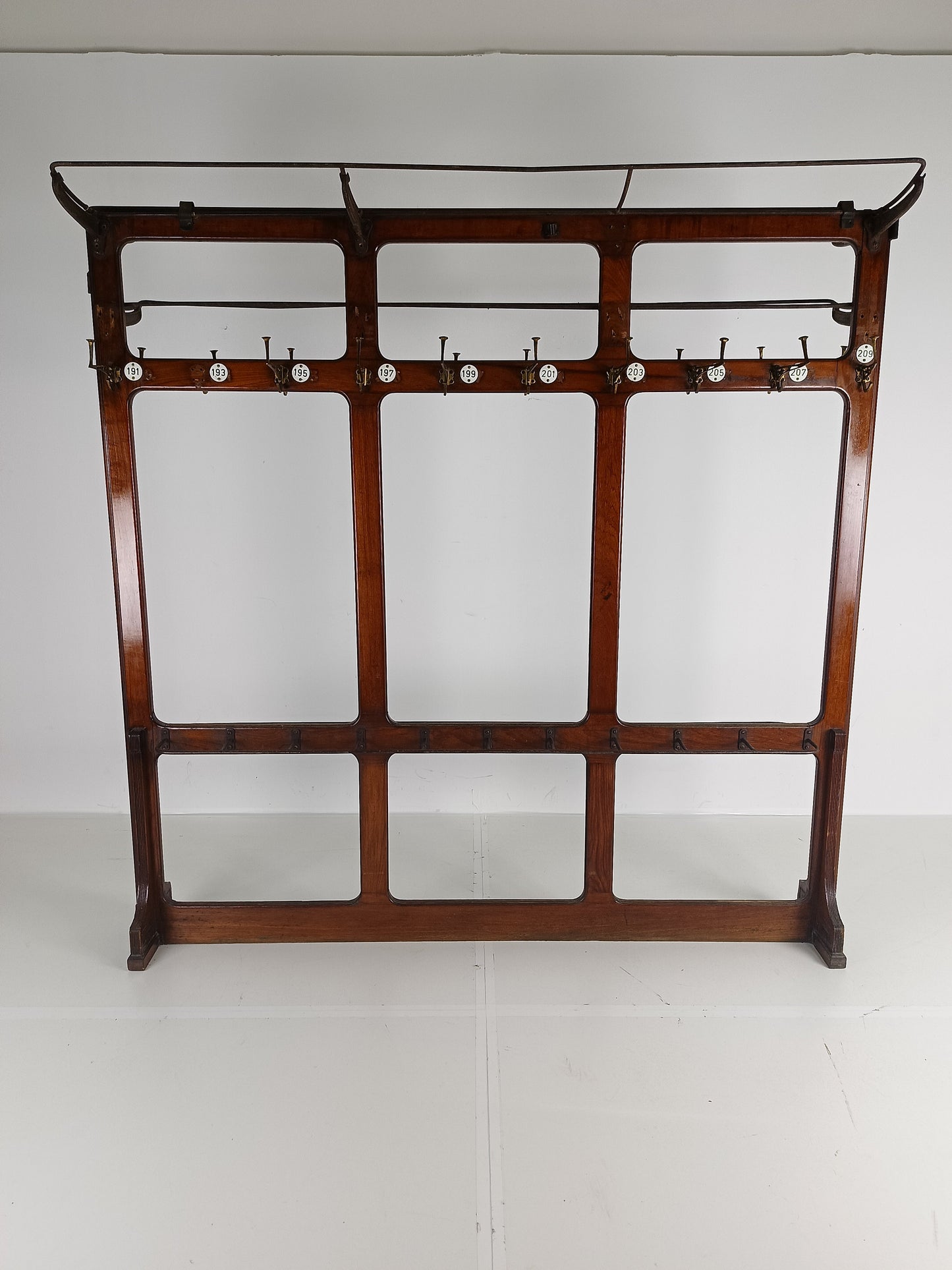Amazing Antique club Coat Rack Amazing Antique club Coat Rack