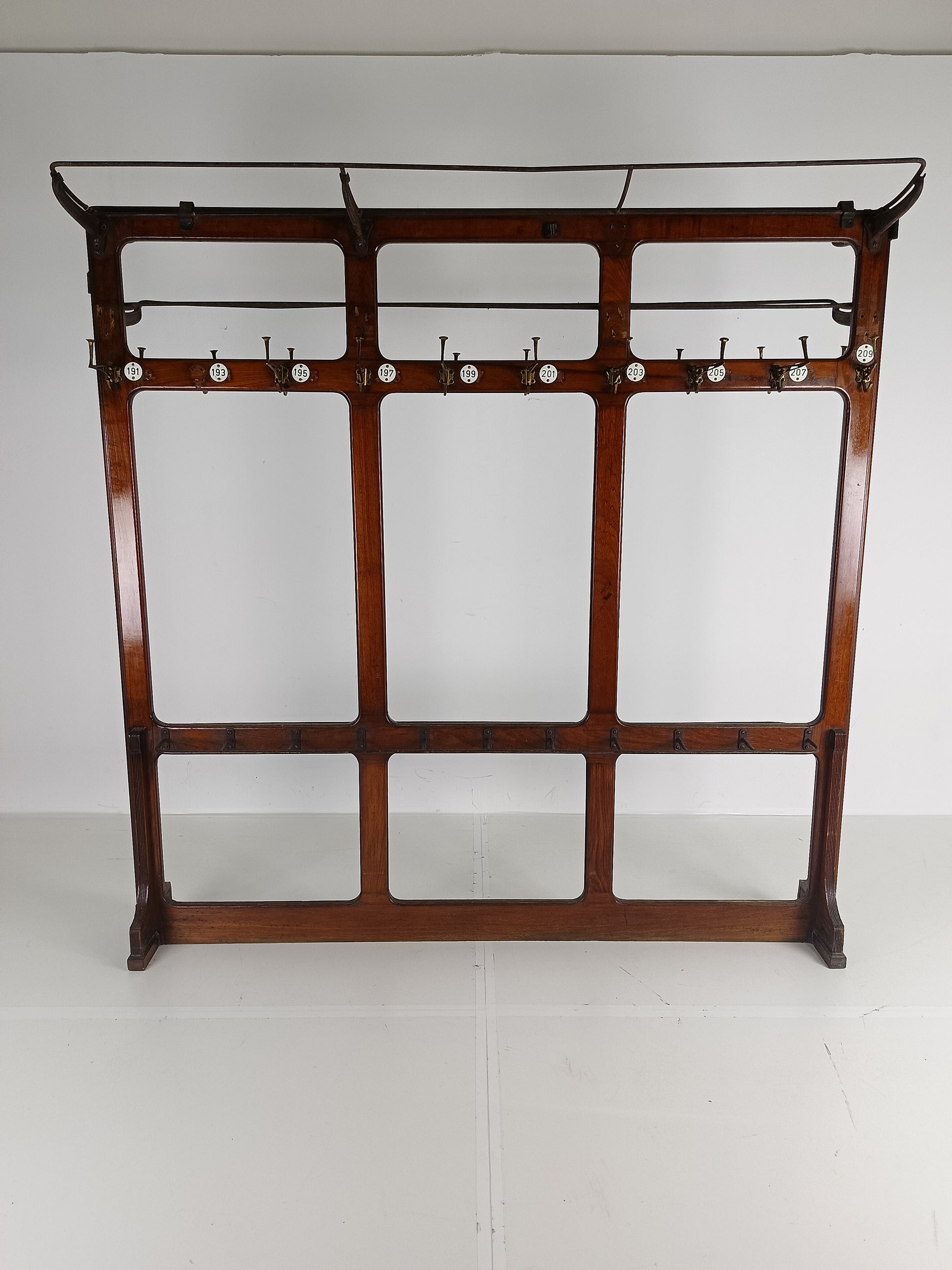 Amazing Antique club Coat Rack Amazing Antique club Coat Rack