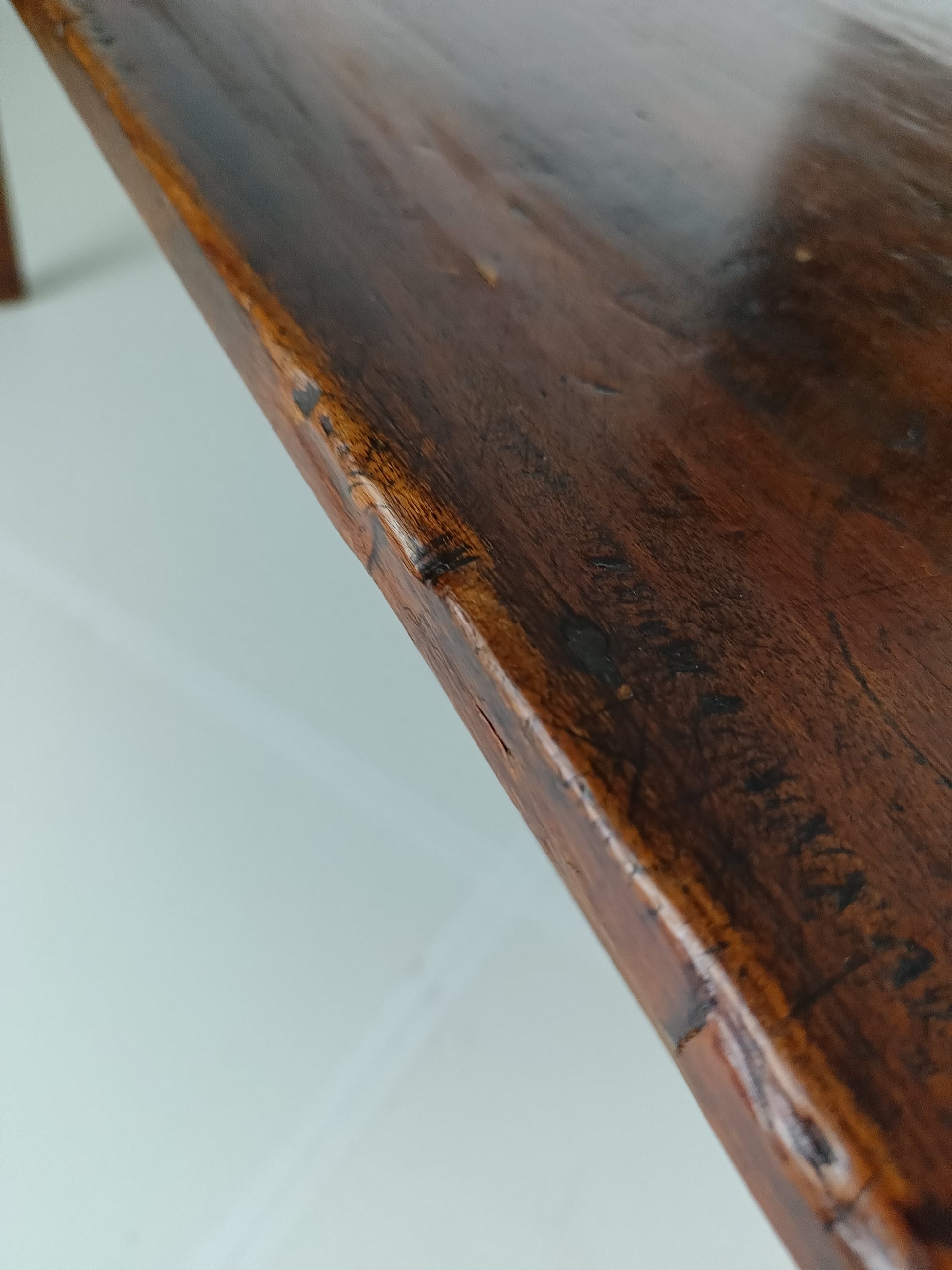 Amazing Antique Dining Table Amazing Antique Dining Table