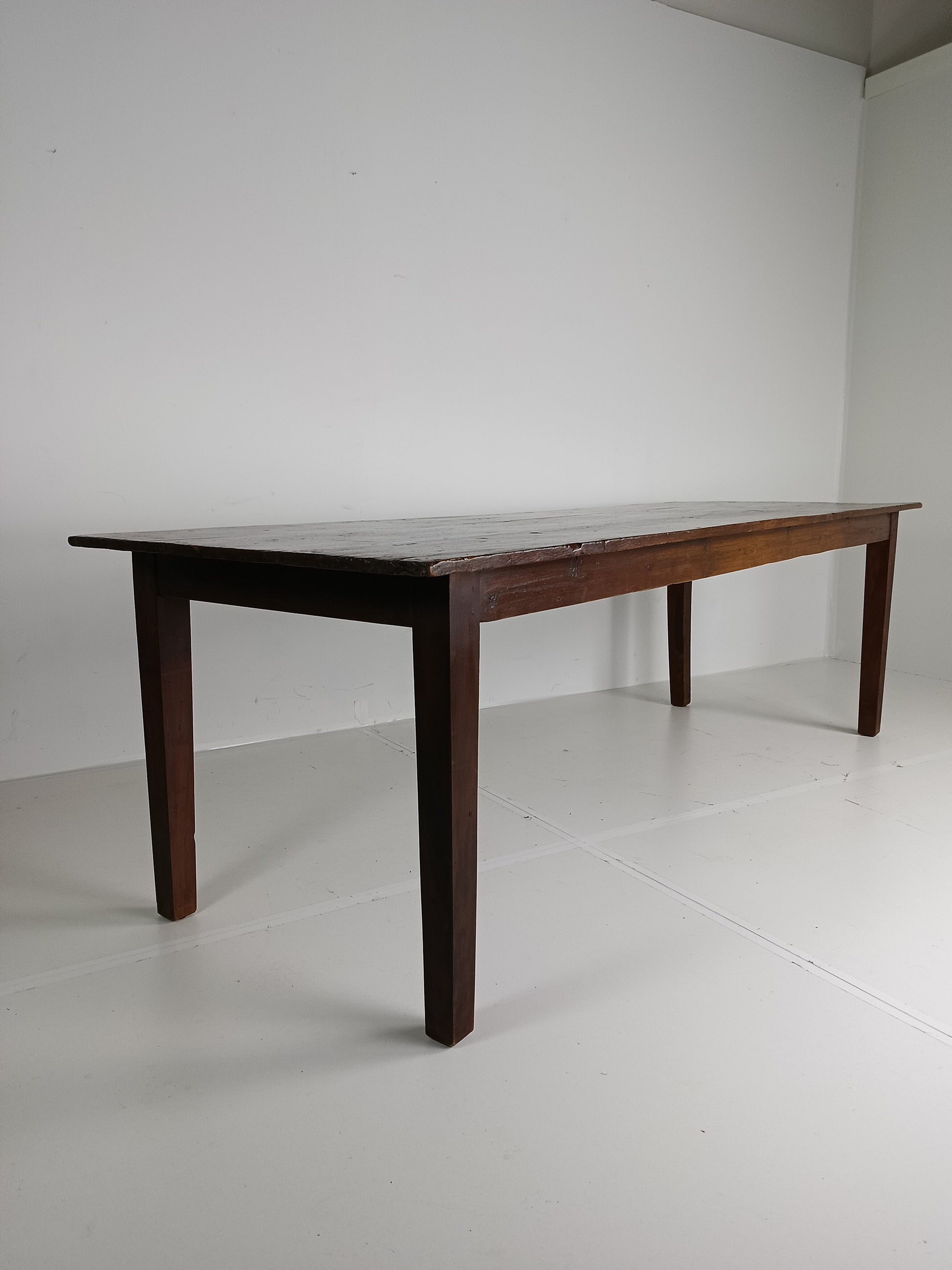 Amazing Antique Dining Table Amazing Antique Dining Table