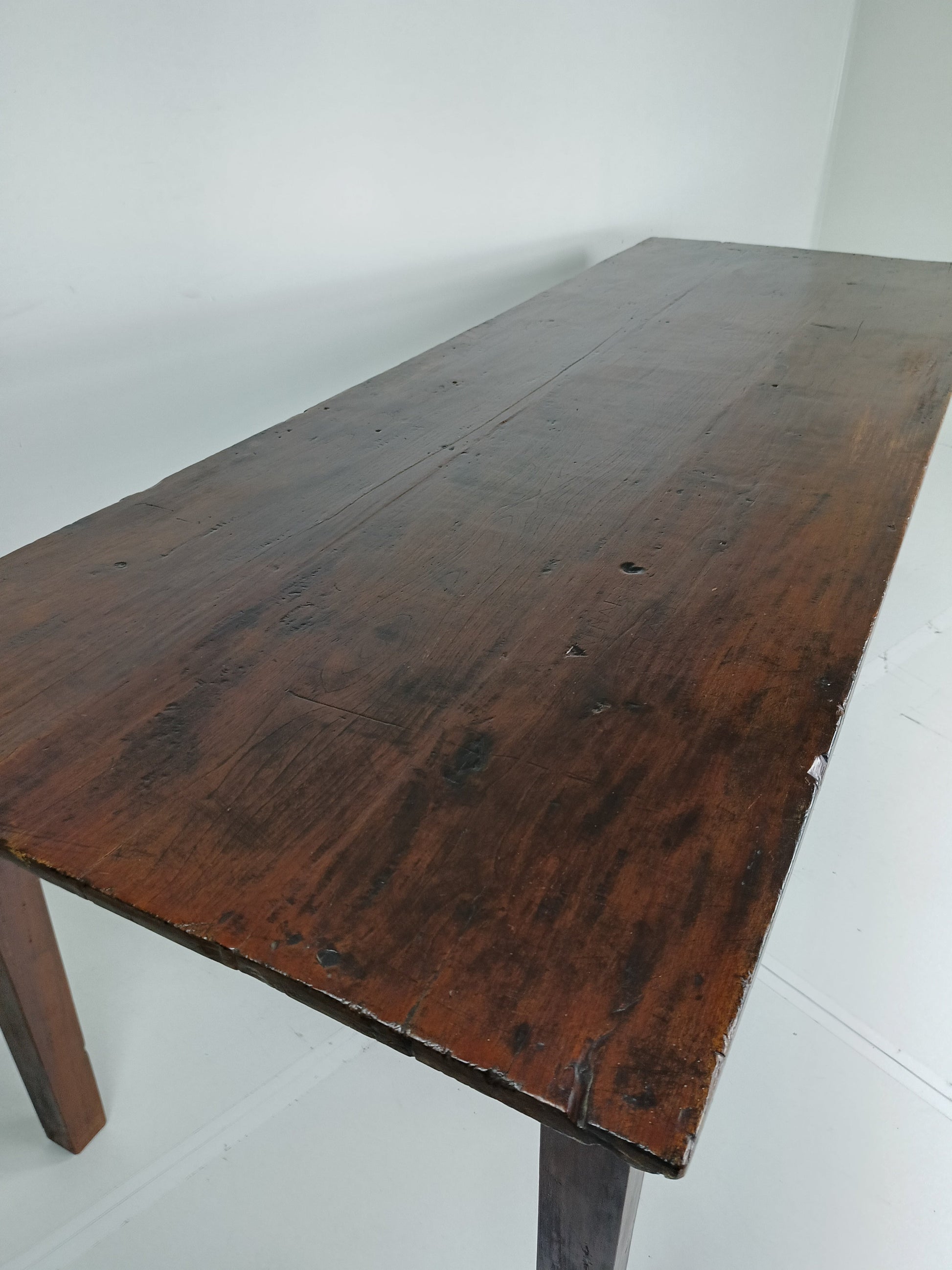Amazing Antique Dining Table Amazing Antique Dining Table