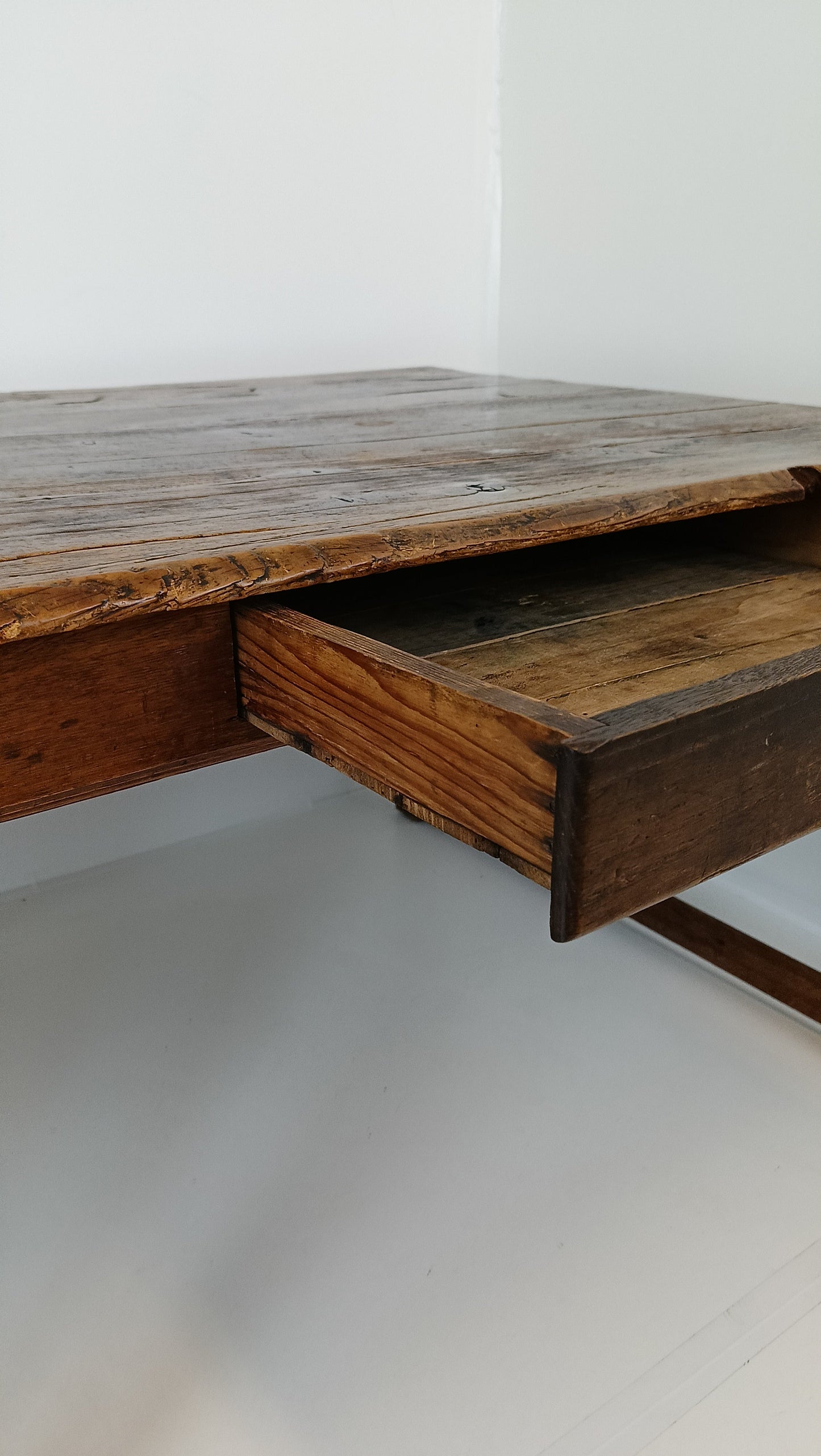 Amazing Antique French Dining Table Amazing Antique French Dining Table