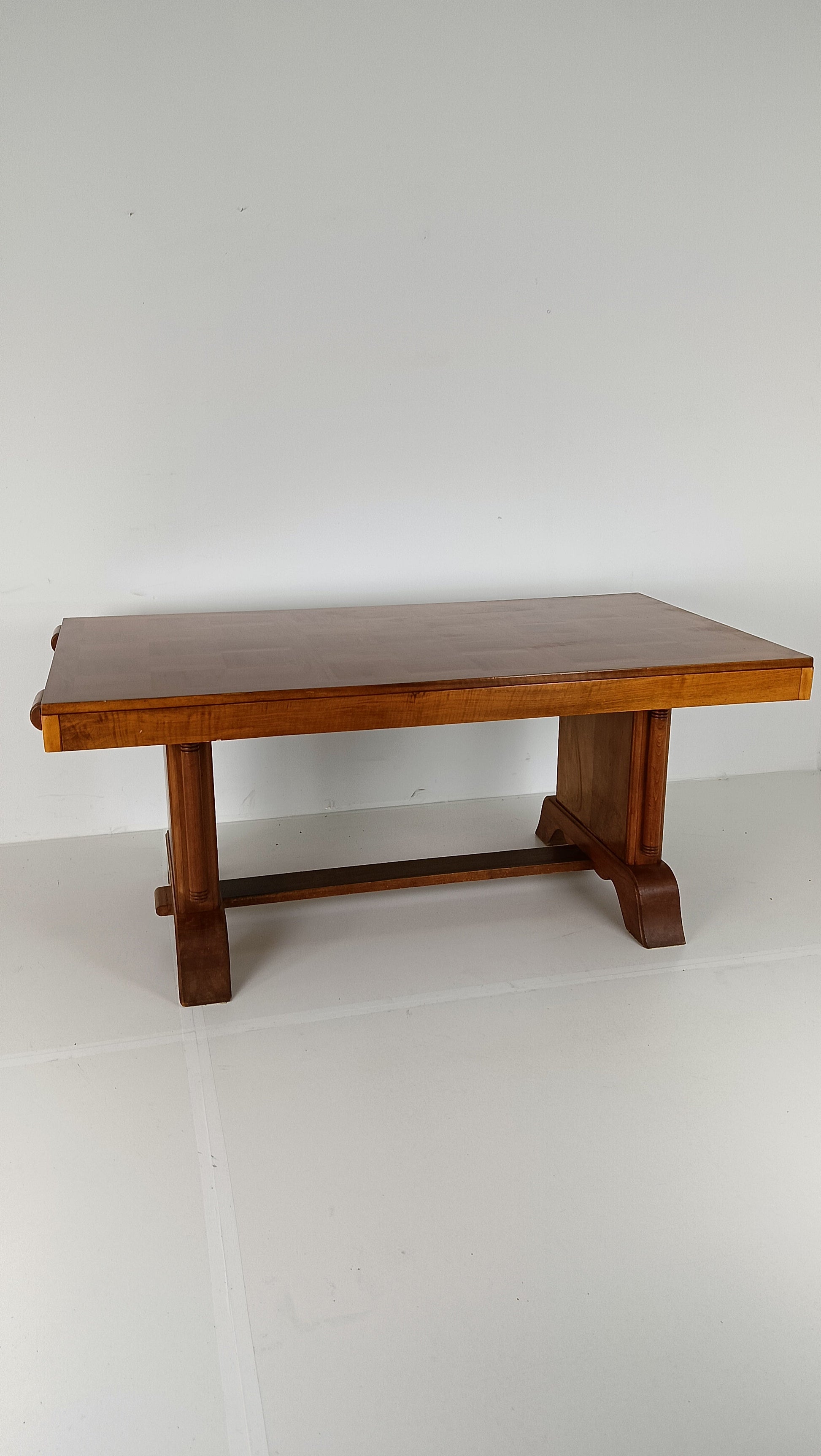 Amazing Art Deco Dining Table Amazing Art Deco Dining Table