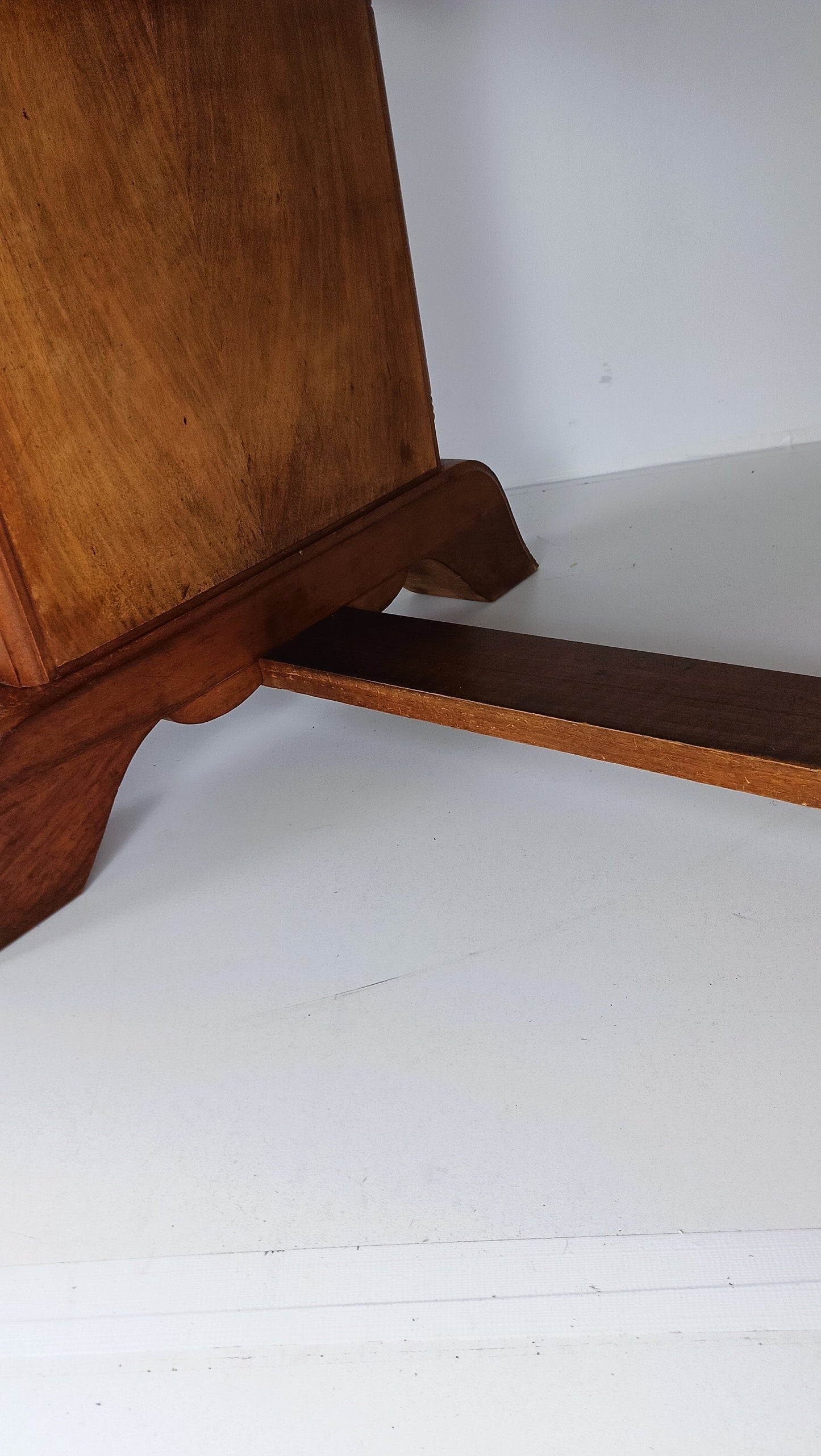 Amazing Art Deco Dining Table Amazing Art Deco Dining Table