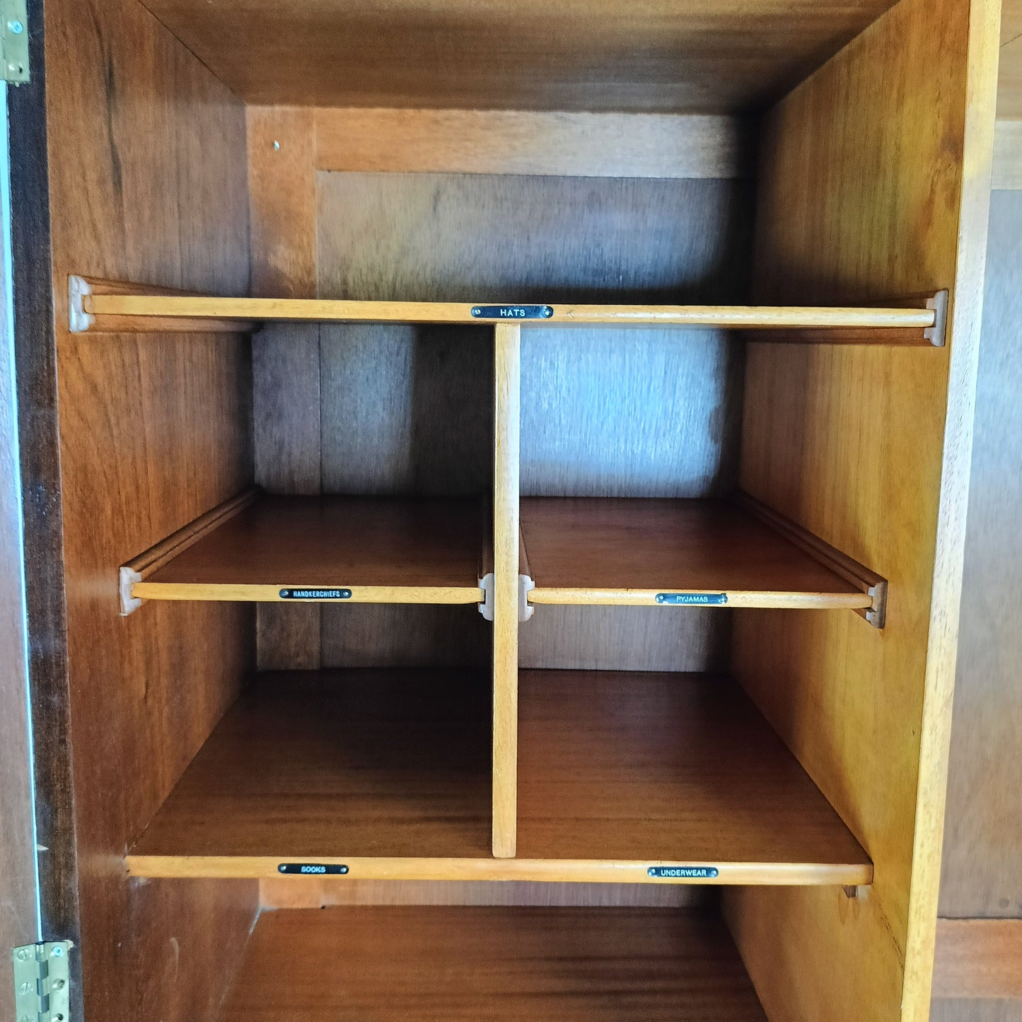 Amazing English Art Deco Burrnut Wardrobe Amazing English Art Deco Burrnut Wardrobe