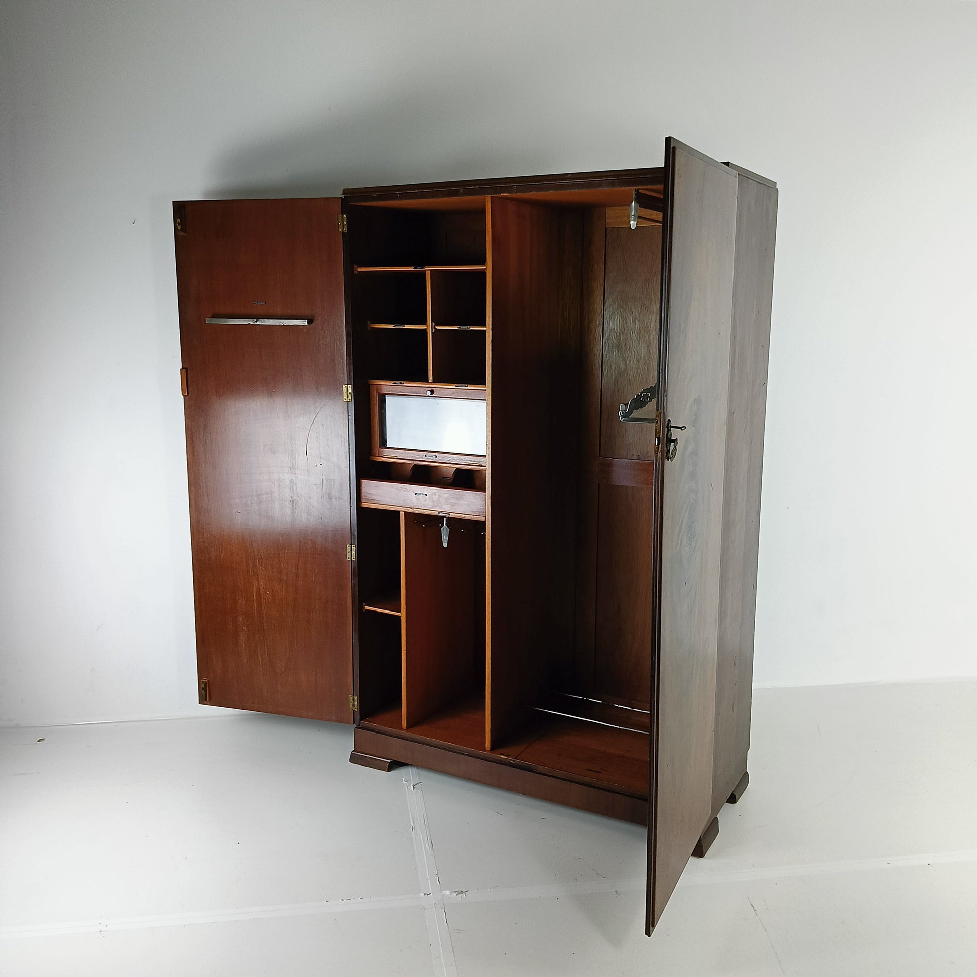 Amazing English Art Deco Burrnut Wardrobe Amazing English Art Deco Burrnut Wardrobe