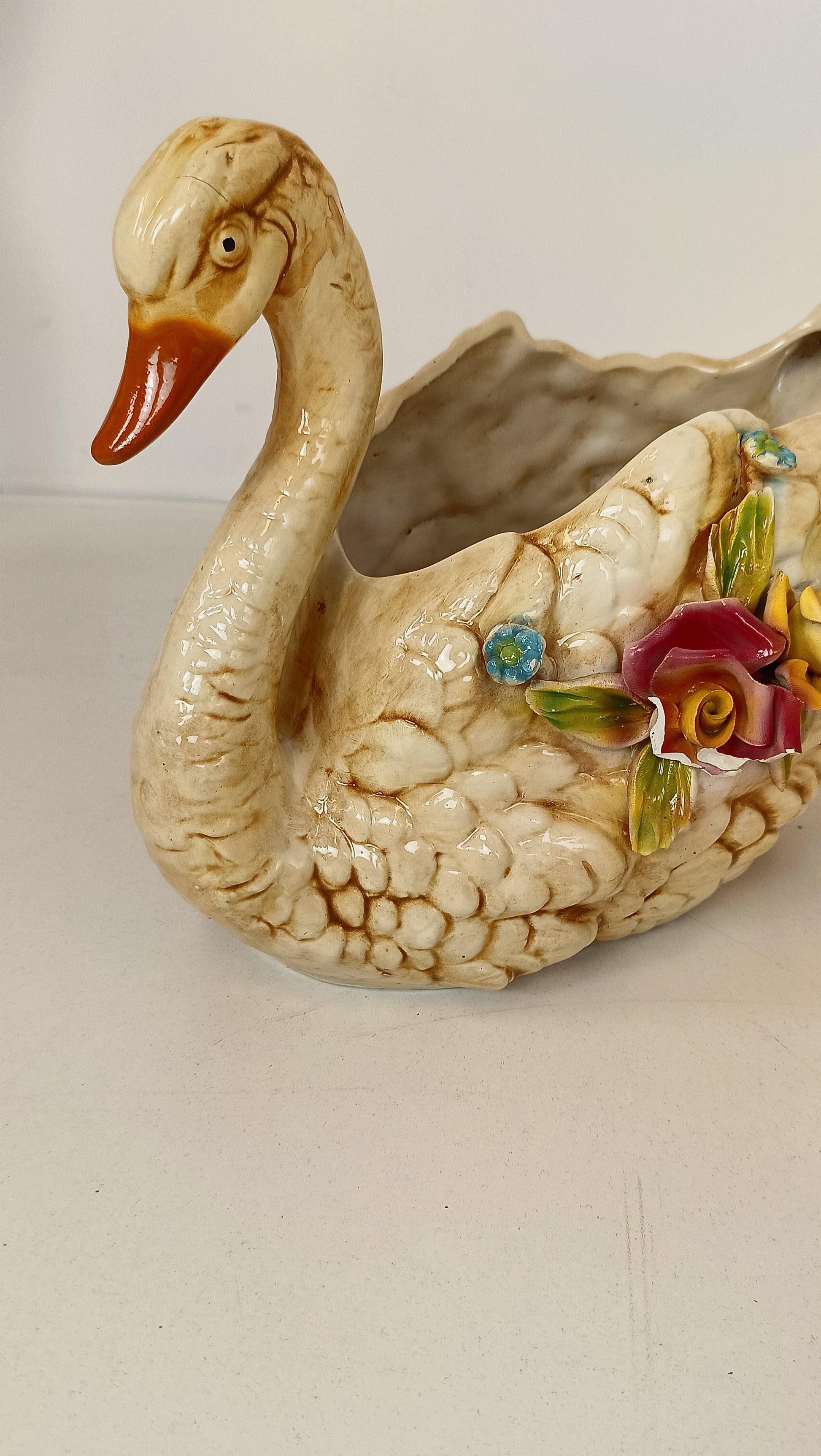 Amazing Garden Swan Glazed Pots Amazing Garden Swan Glazed Pots
