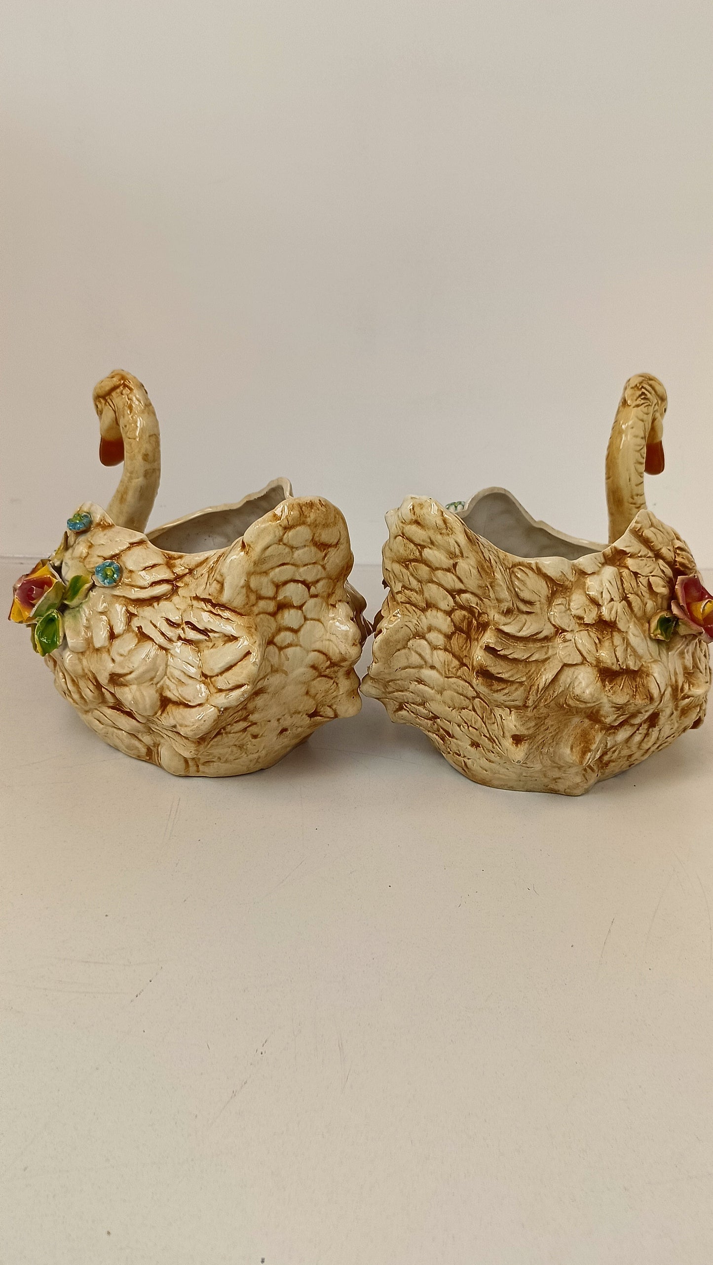 Amazing Garden Swan Glazed Pots Amazing Garden Swan Glazed Pots