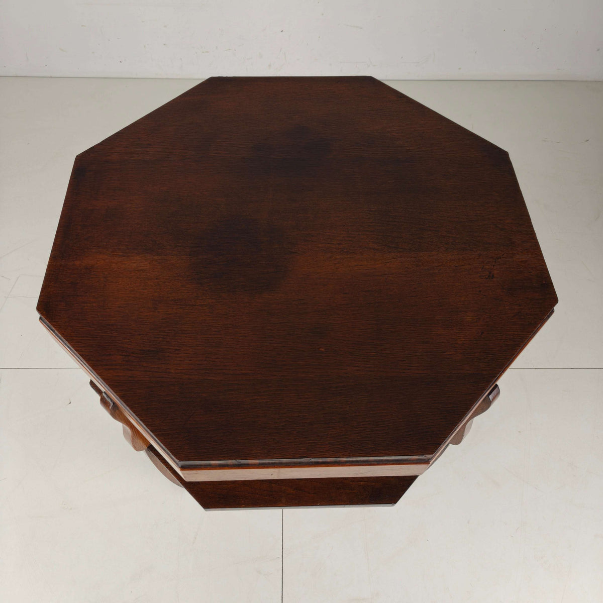 Amsterdam School Coffee Table – Oak with Veneer Inlay, circa 1920 Amsterdam School Coffee Table – Oak with Veneer Inlay, circa 1920