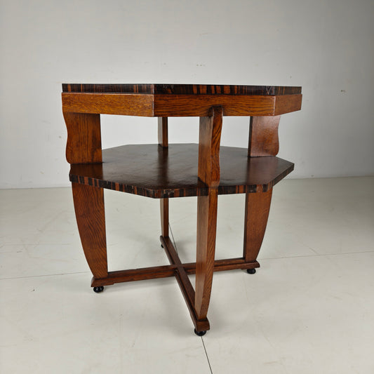 Amsterdam School Coffee Table – Oak with Veneer Inlay, circa 1920 Amsterdam School Coffee Table – Oak with Veneer Inlay, circa 1920