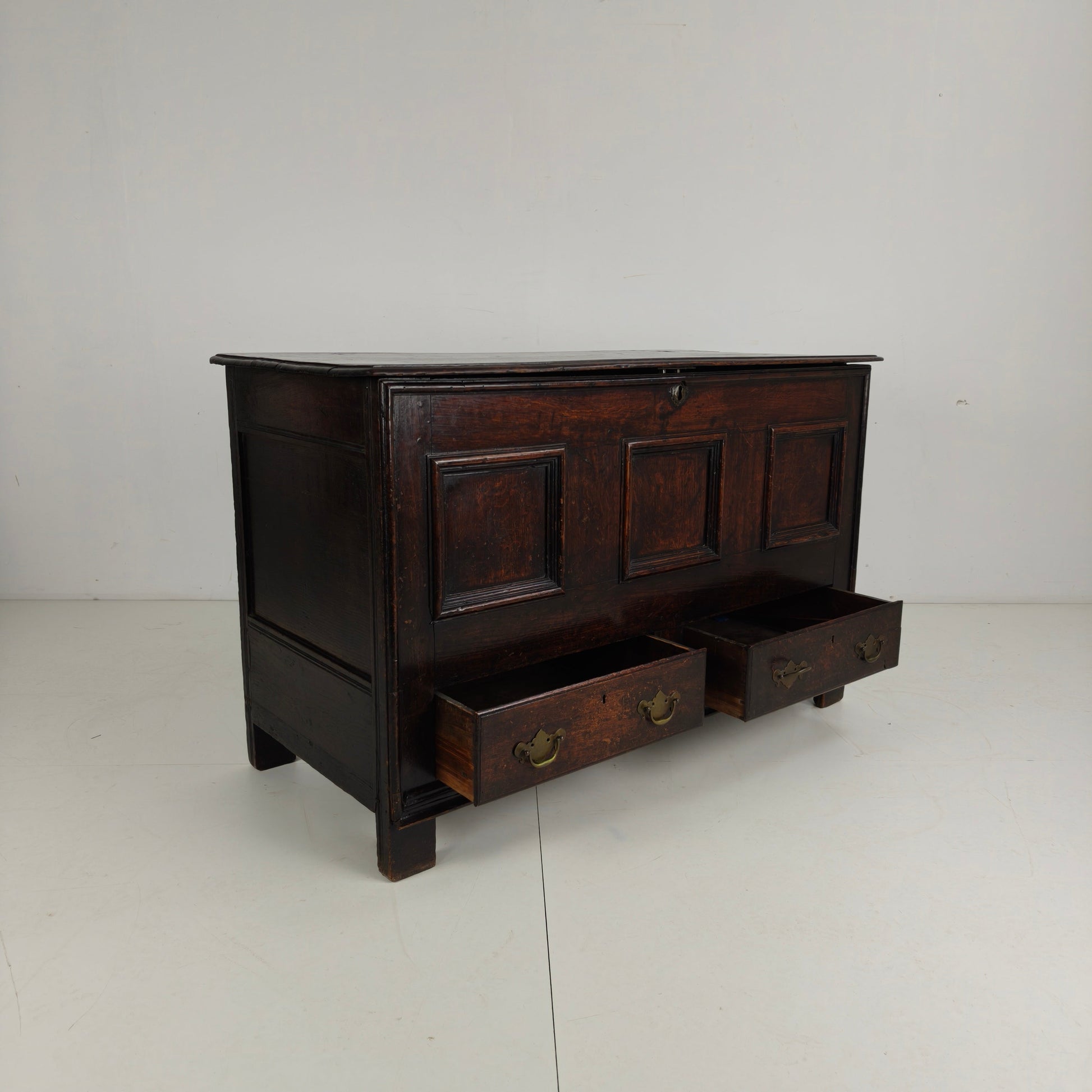 Antique 18th Century Georgian Oak Mule Chest / Coffer / Blanket Box Antique 18th Century Georgian Oak Mule Chest / Coffer / Blanket Box