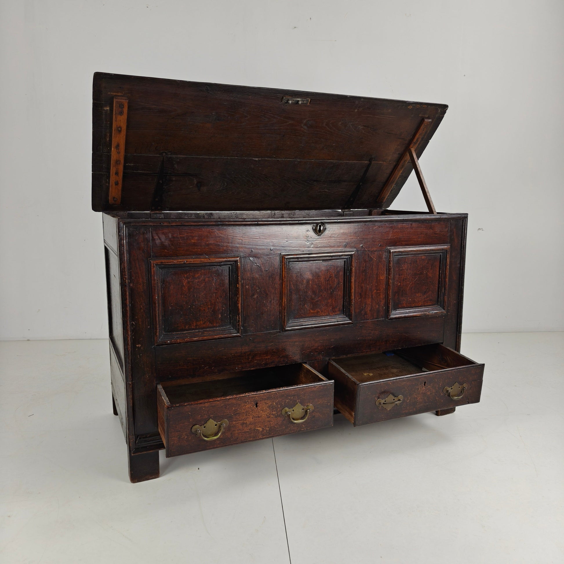 Antique 18th Century Georgian Oak Mule Chest / Coffer / Blanket Box Antique 18th Century Georgian Oak Mule Chest / Coffer / Blanket Box