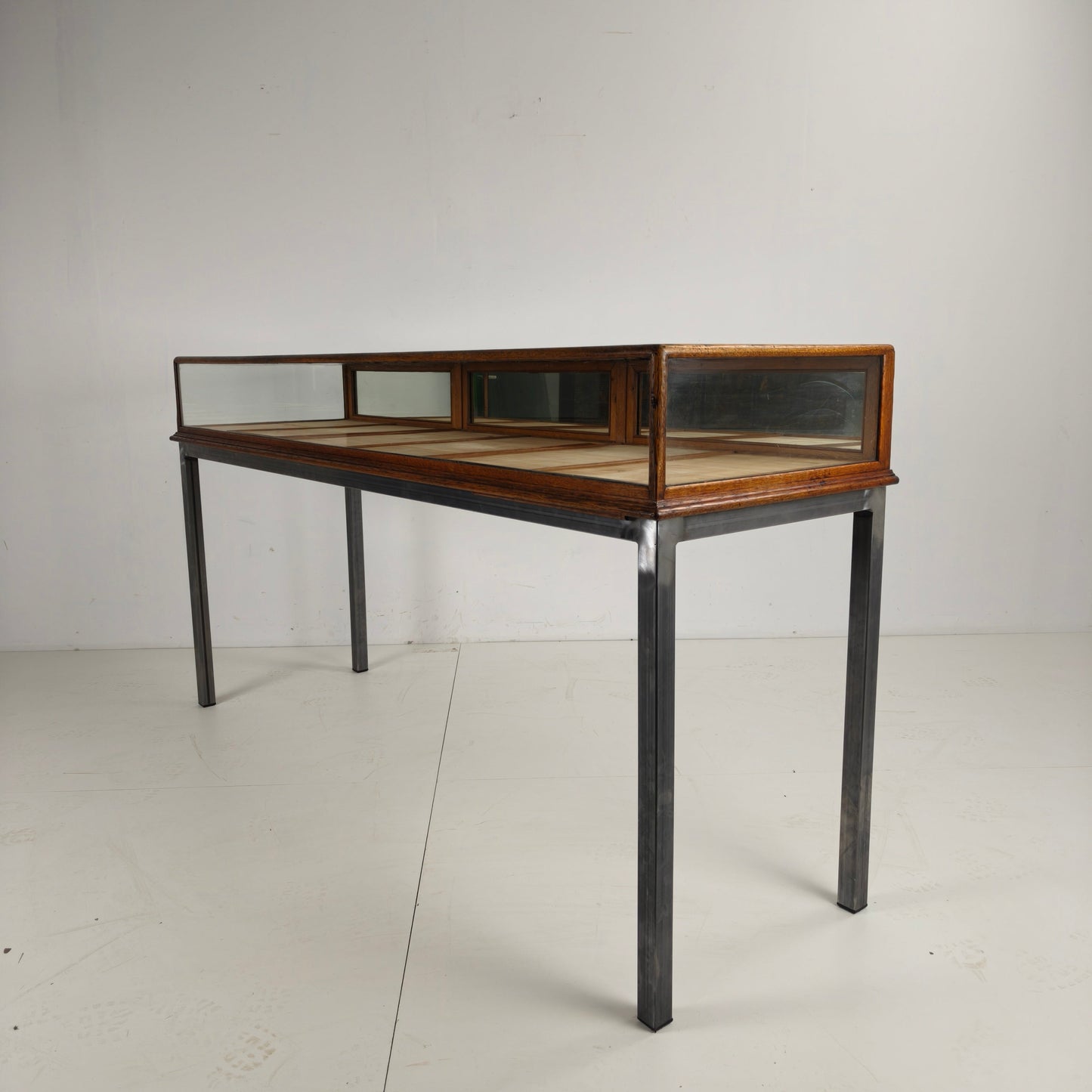 Antique 1920s–1930s Jeweler’s Display Counter Antique 1920s–1930s Jeweler’s Display Counter