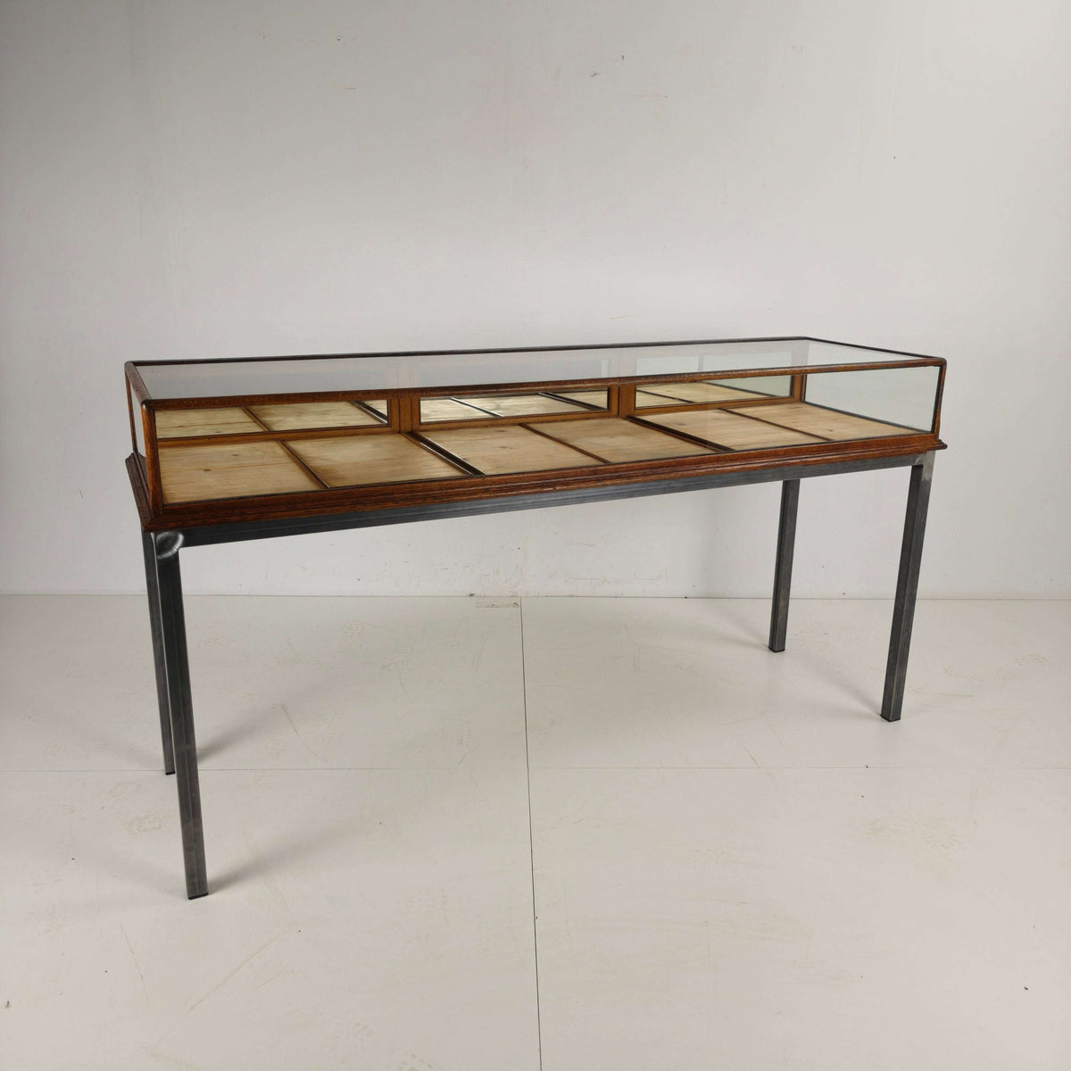Antique 1920s–1930s Jeweler’s Display Counter Antique 1920s–1930s Jeweler’s Display Counter