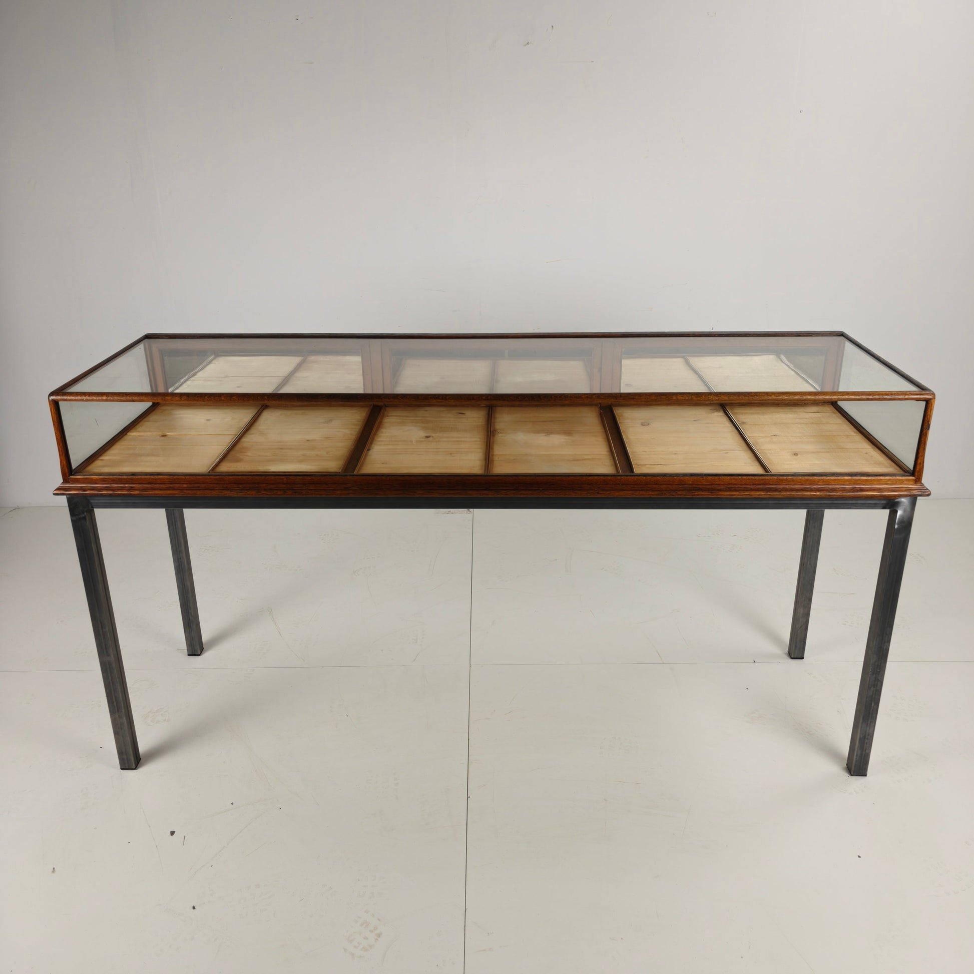 Antique 1920s–1930s Jeweler’s Display Counter Antique 1920s–1930s Jeweler’s Display Counter