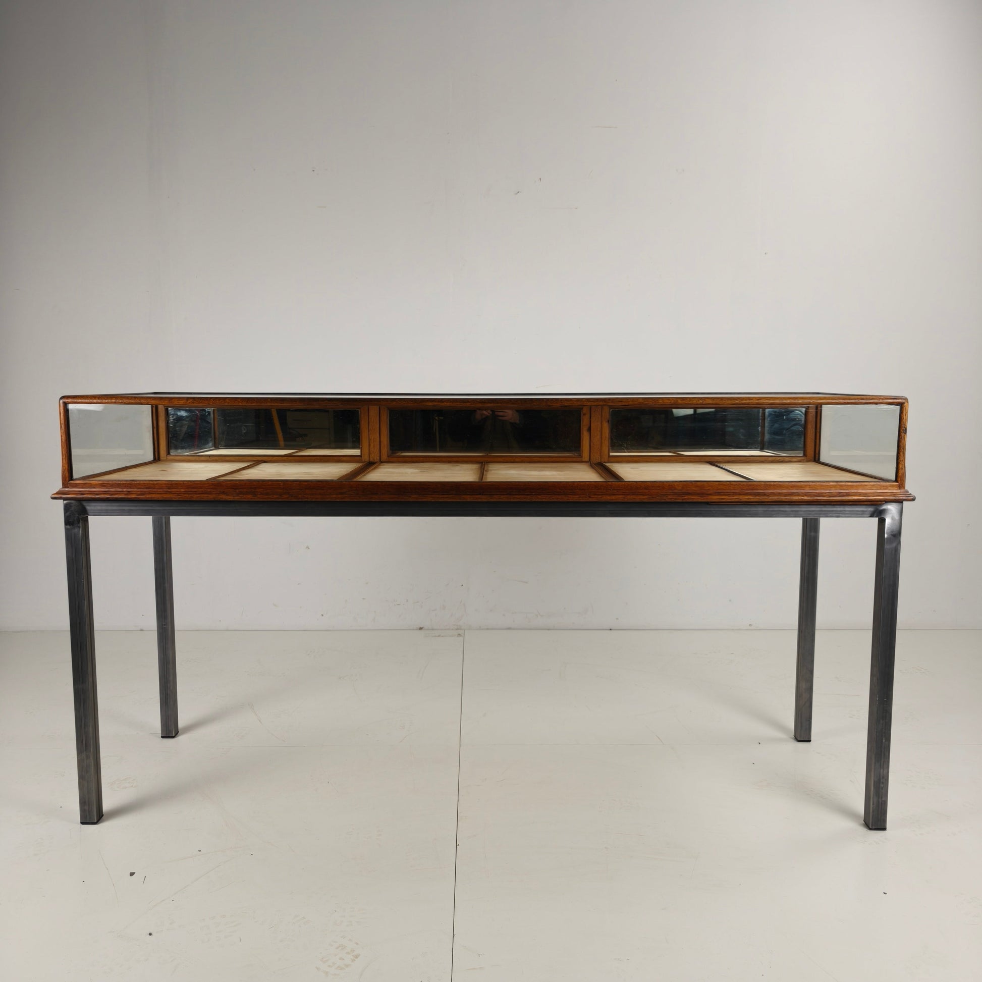 Antique 1920s–1930s Jeweler’s Display Counter Antique 1920s–1930s Jeweler’s Display Counter