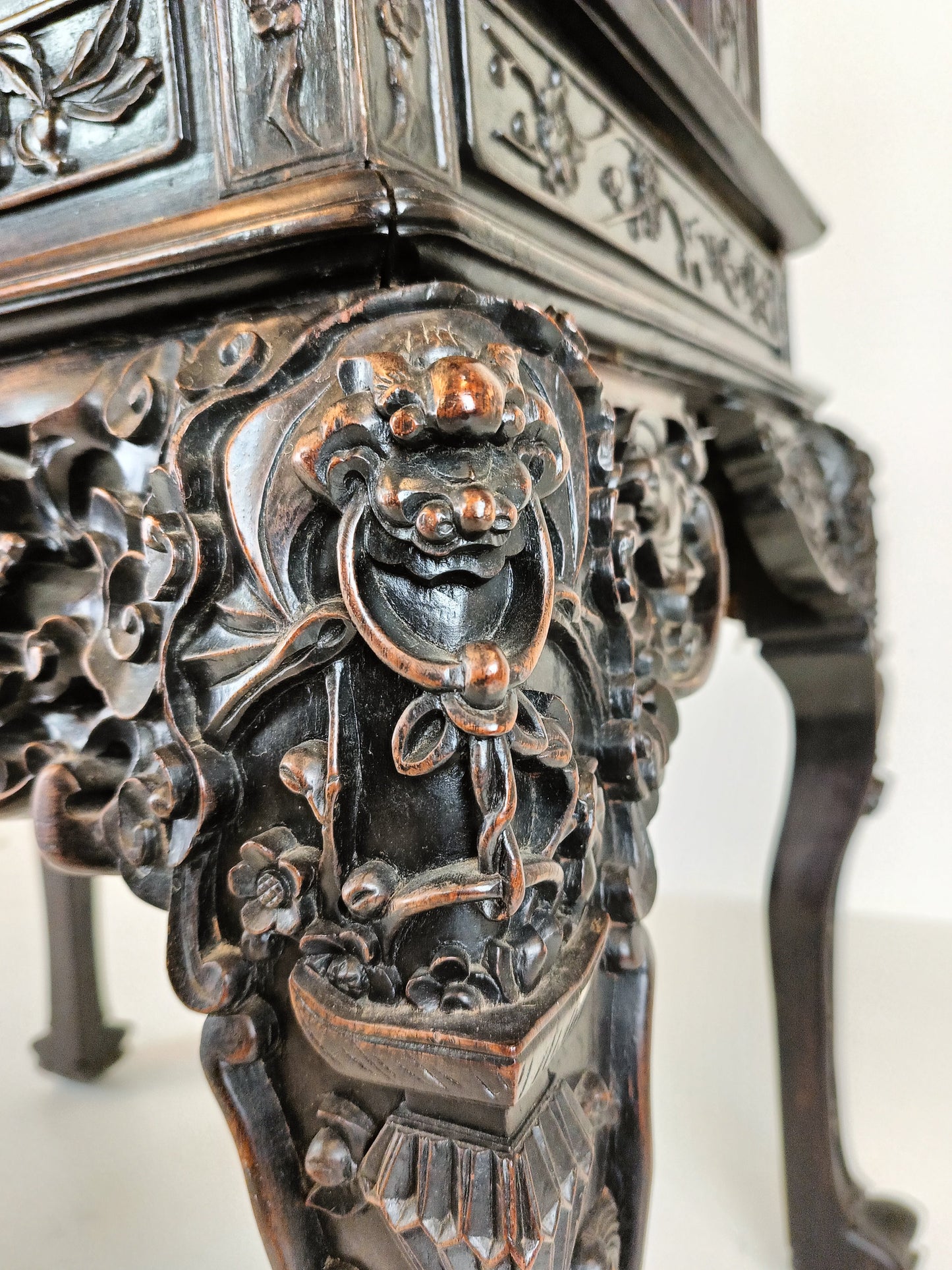 Antique Chinese Padouk Wood Desk Antique Chinese Padouk Wood Desk