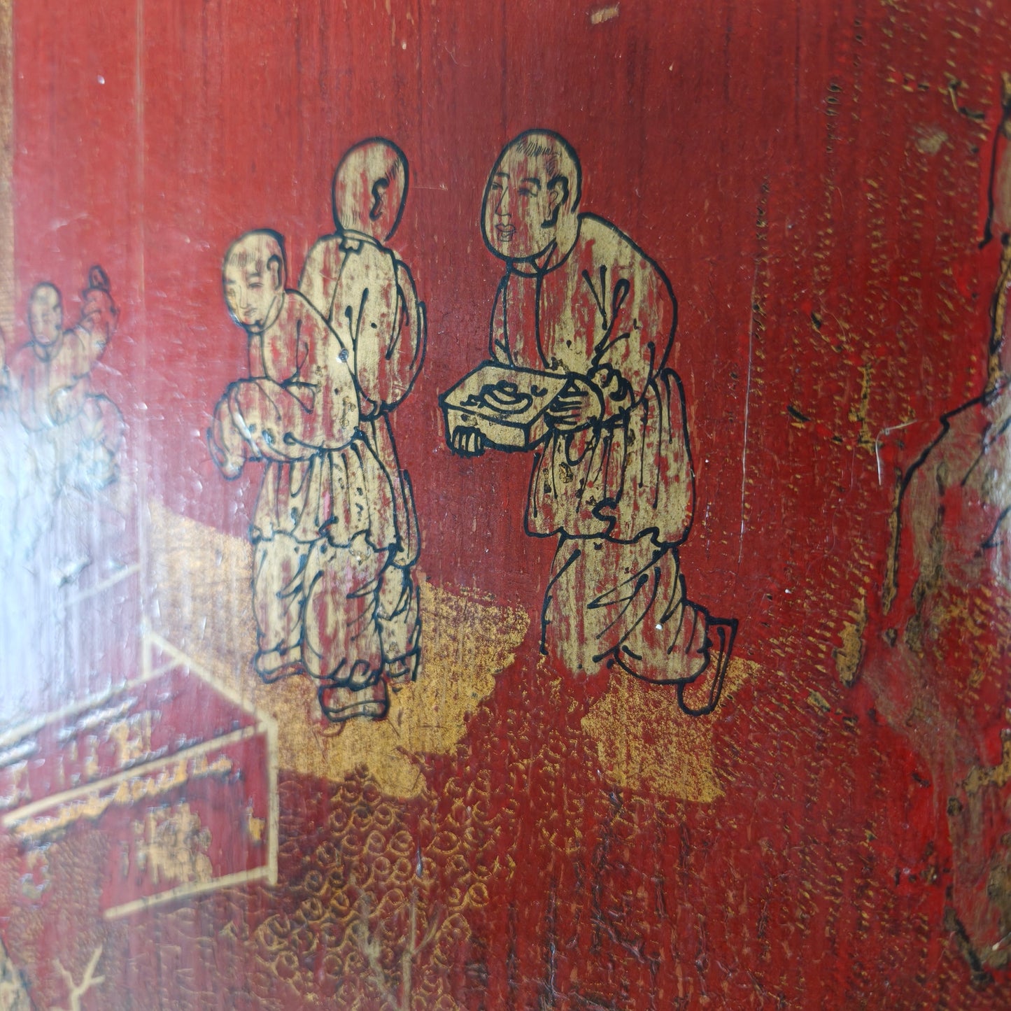Antique Chinese red lacquer cabinet, late 19th / early 20th century. Antique Chinese red lacquer cabinet, late 19th / early 20th century.