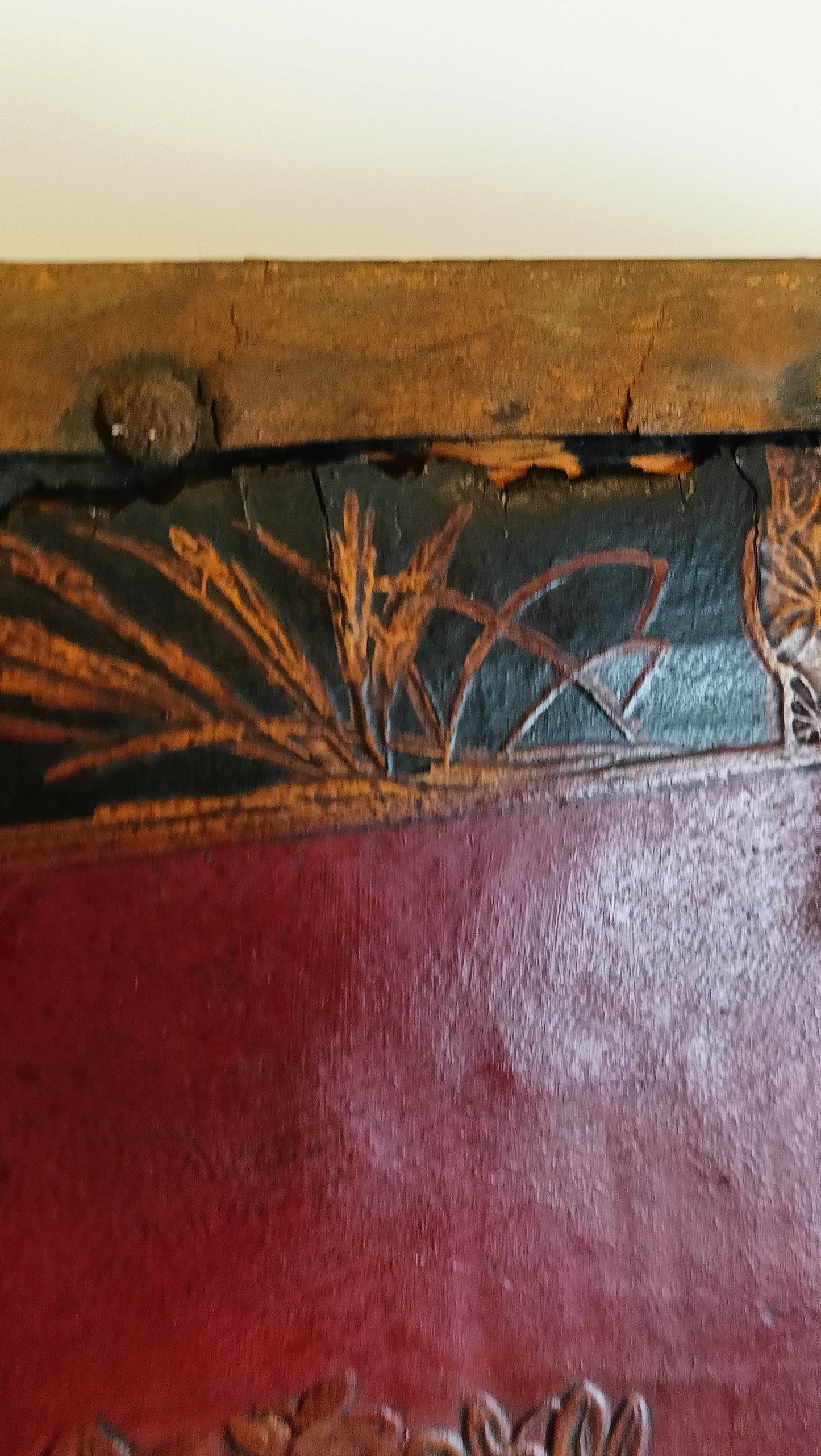 Antique Chinoiserie Leather Screen Antique Chinoiserie Leather Screen