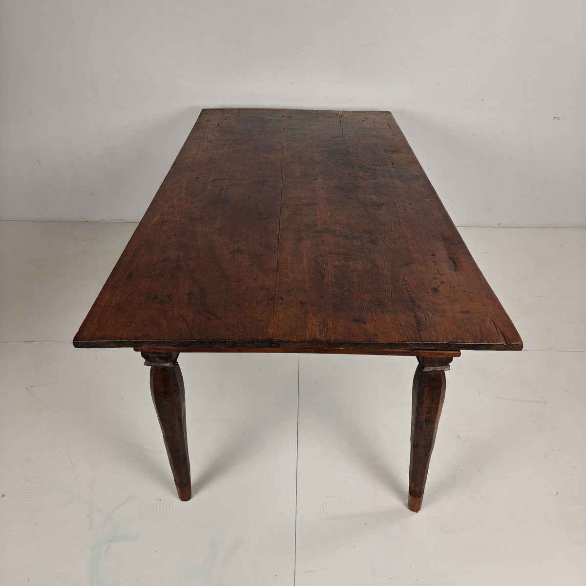 Antique Colonial Dining Table Antique Colonial Dining Table