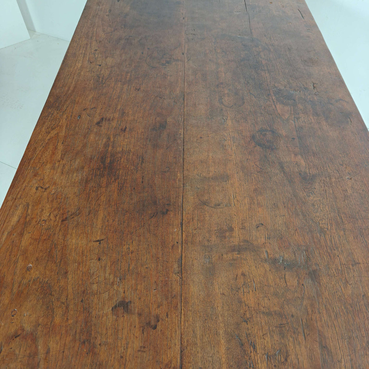 Antique Colonial Dining Table Antique Colonial Dining Table