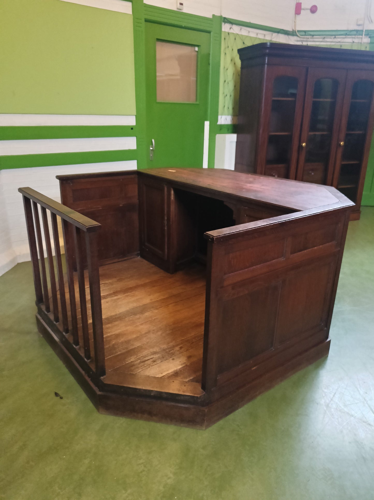 Antique Court Speaking Desk Antique Court Speaking Desk