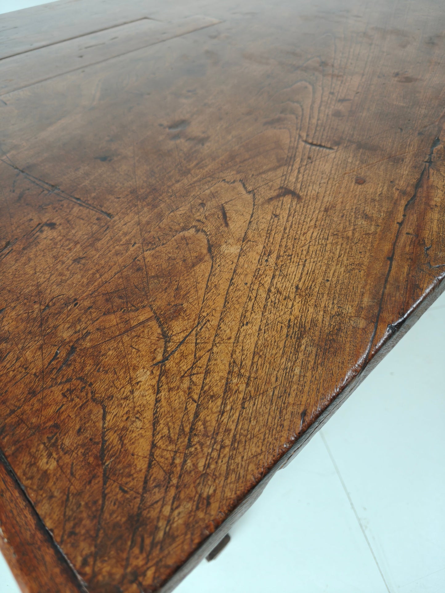 Antique Dining Table, Early 19th Century Antique Dining Table, Early 19th Century