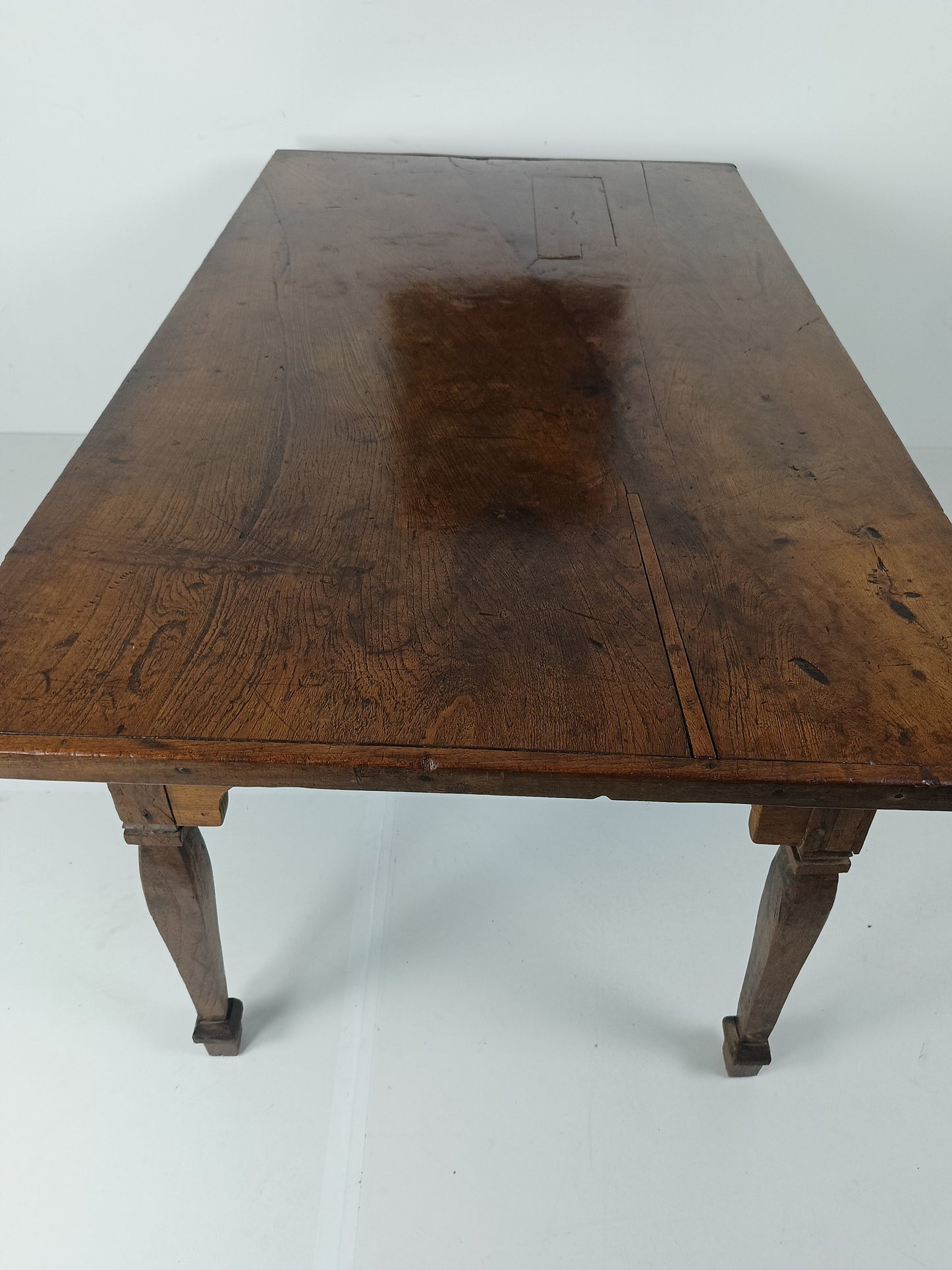 Antique Dining Table, Early 19th Century Antique Dining Table, Early 19th Century