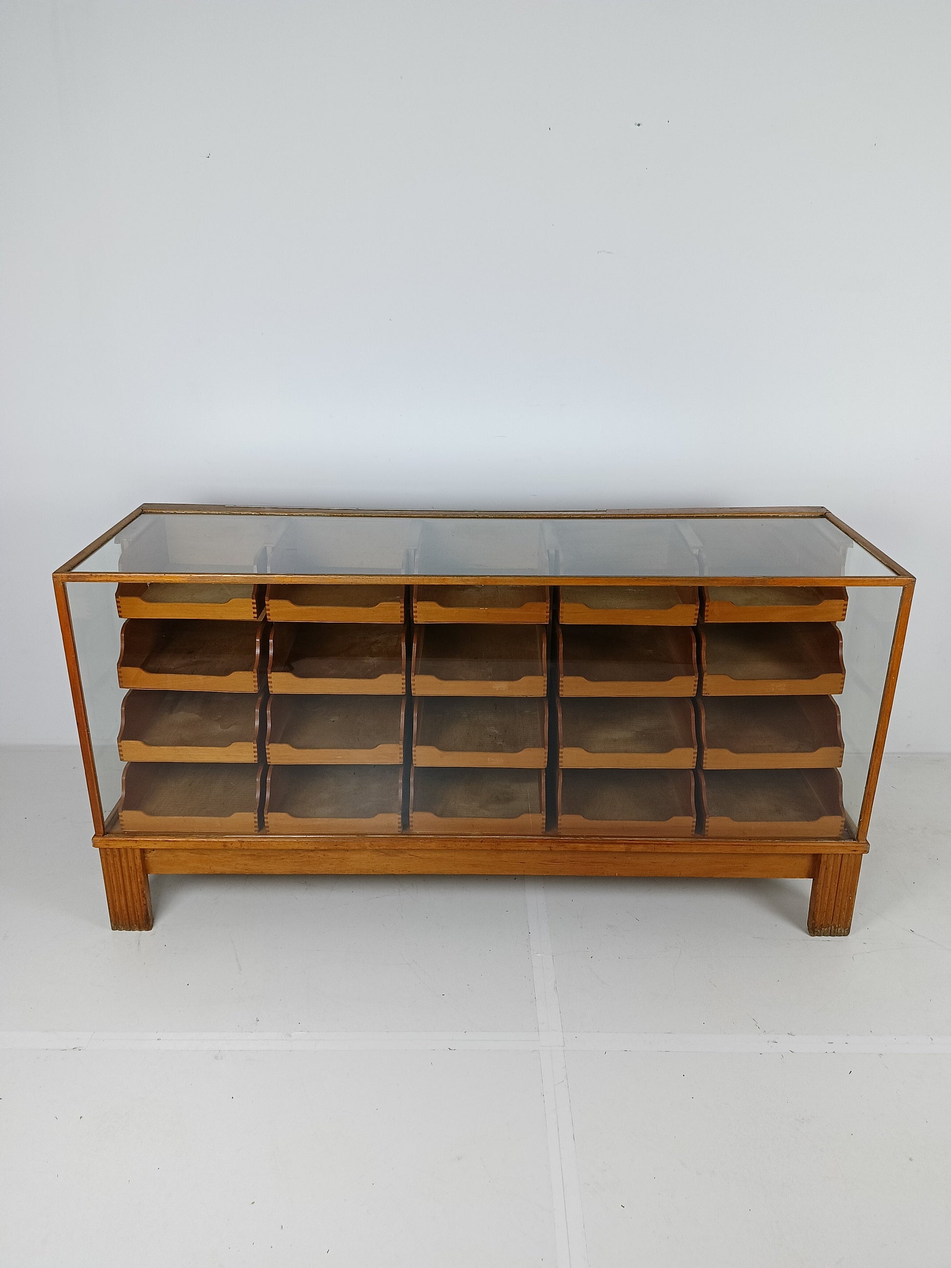 Antique English Hassberry Shop Counter Antique English Hassberry Shop Counter