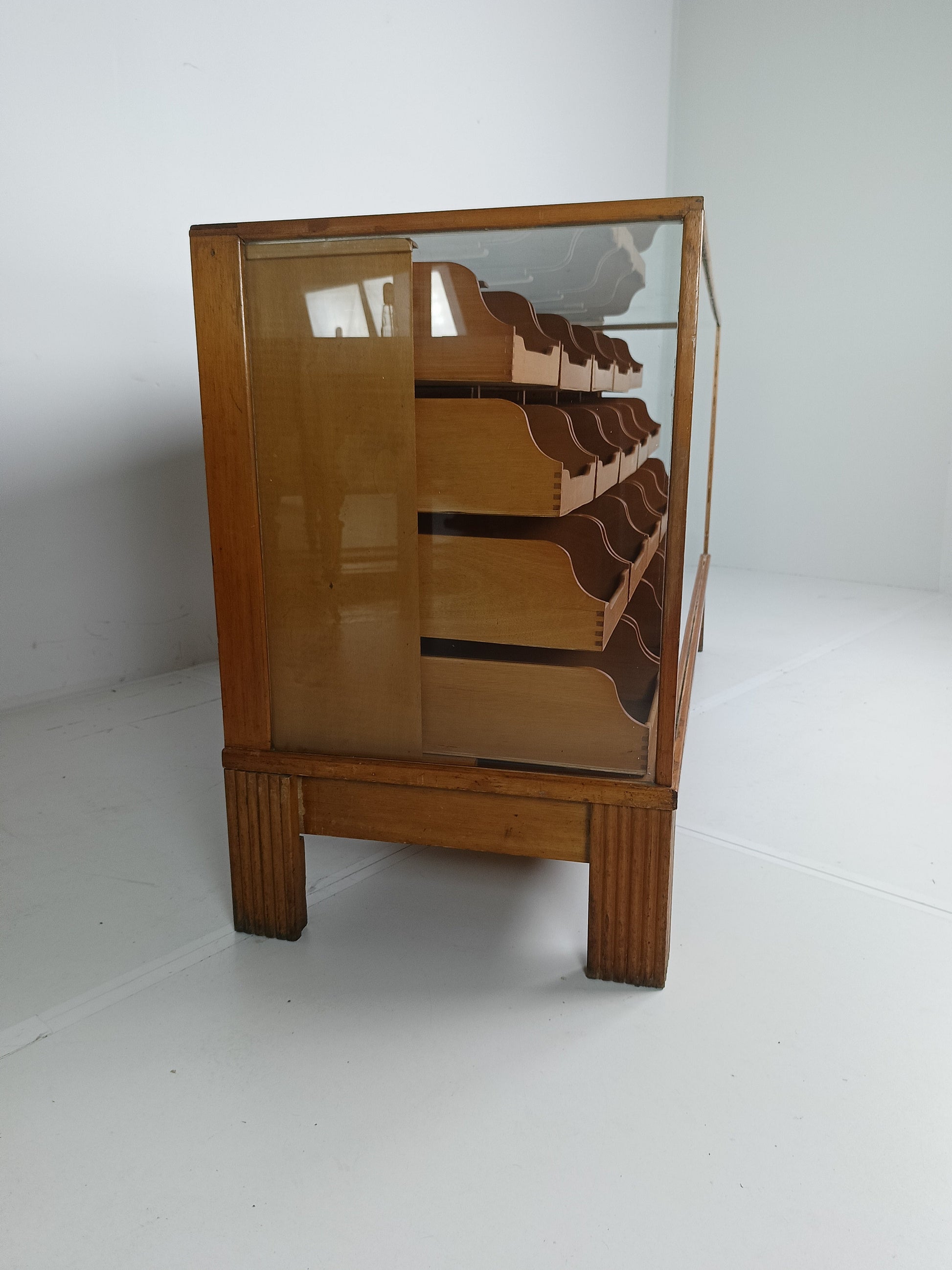Antique English Hassberry Shop Counter Antique English Hassberry Shop Counter