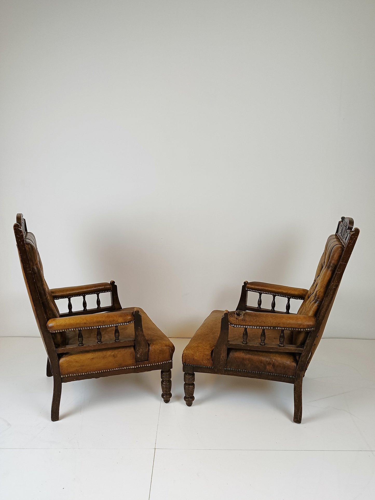 Antique English Leather Armchairs Antique English Leather Armchairs