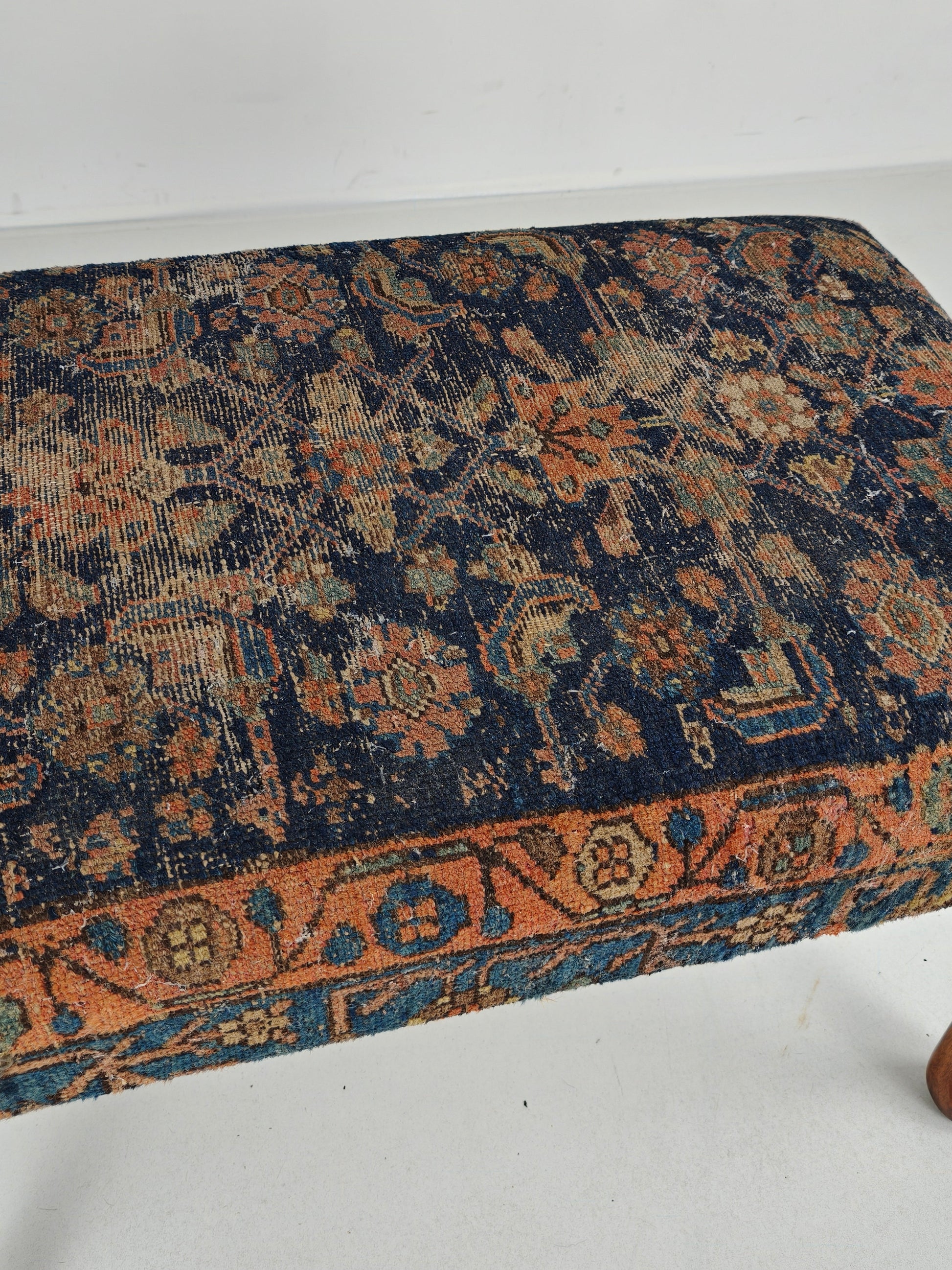 Antique Foot Stool, Walnut, English Regency, Circa 1800–1820 Antique Foot Stool, Walnut, English Regency, Circa 1800–1820