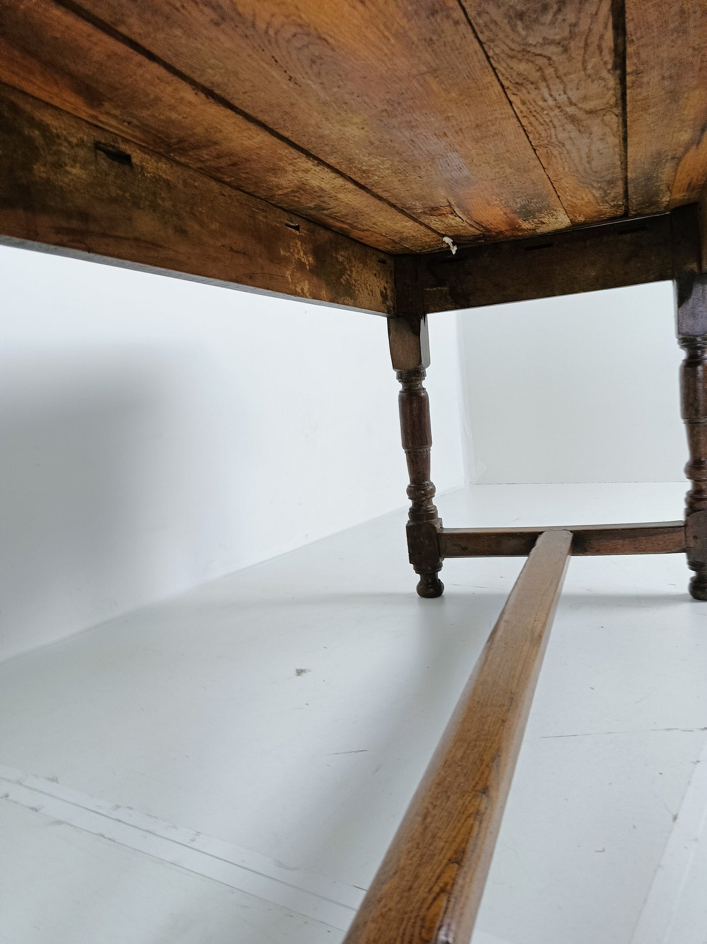 Antique French Dining table Antique French Dining table