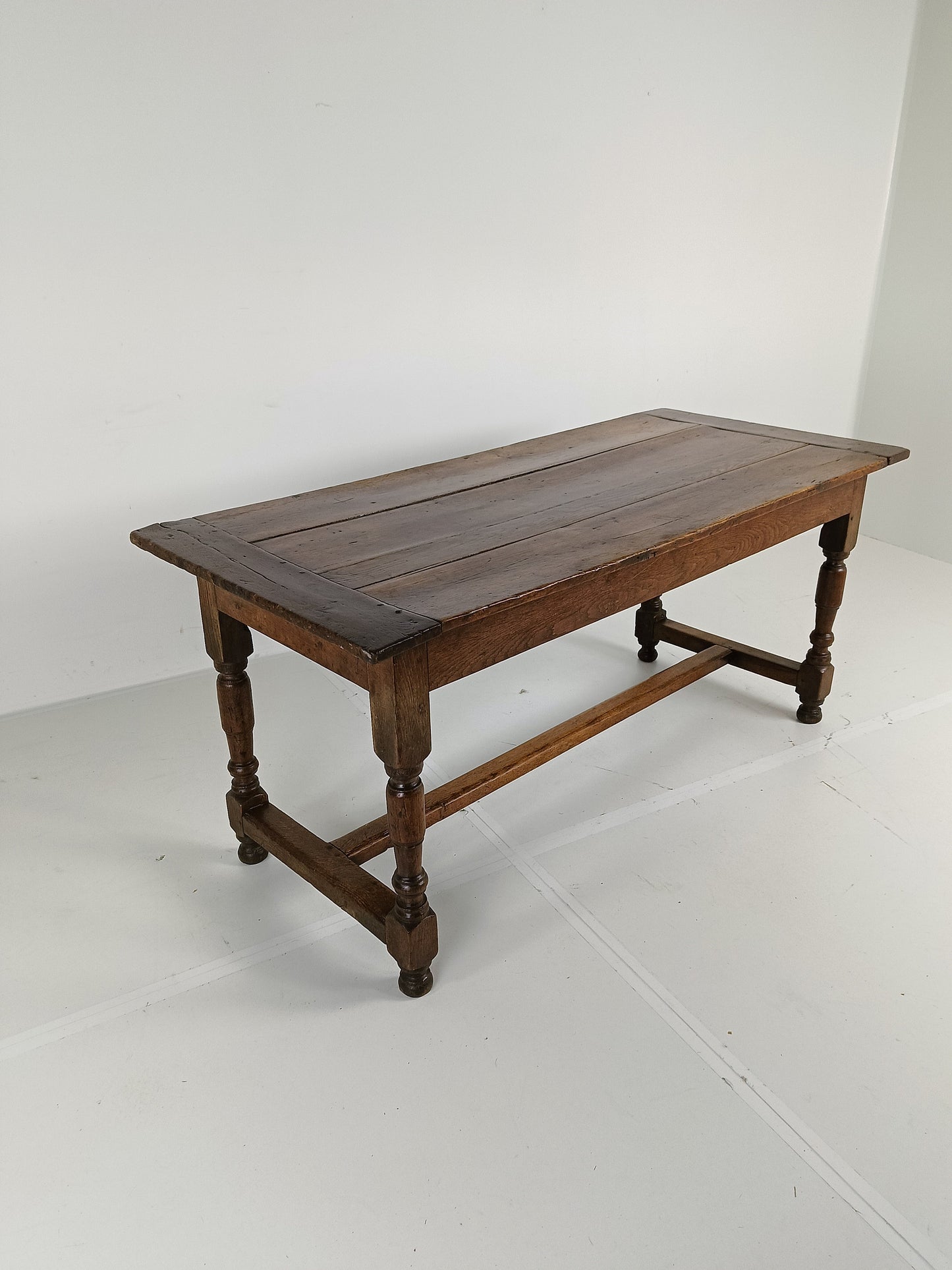 Antique French Dining table Antique French Dining table