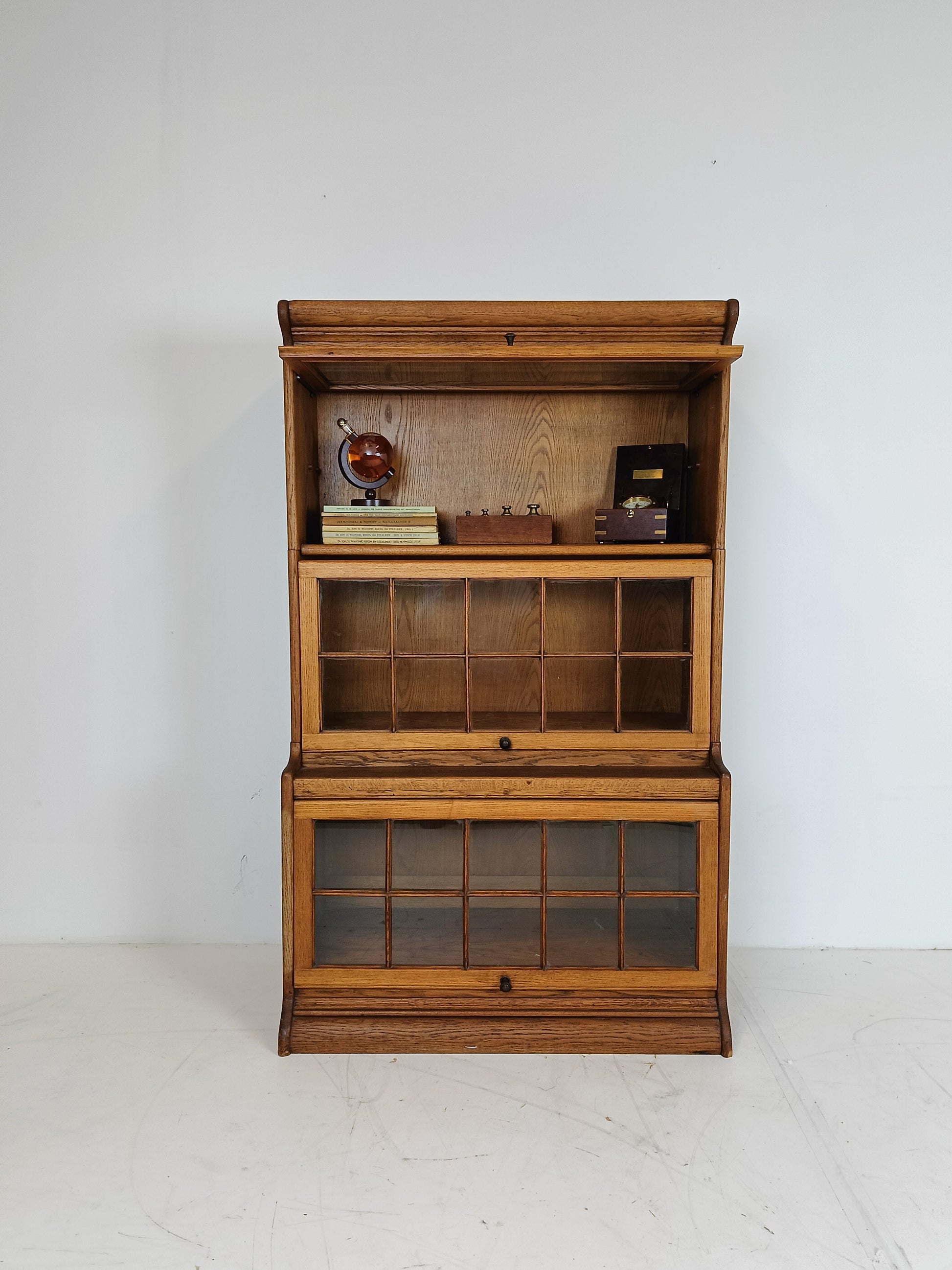 Antique Globe Bookcase Antique Globe Bookcase