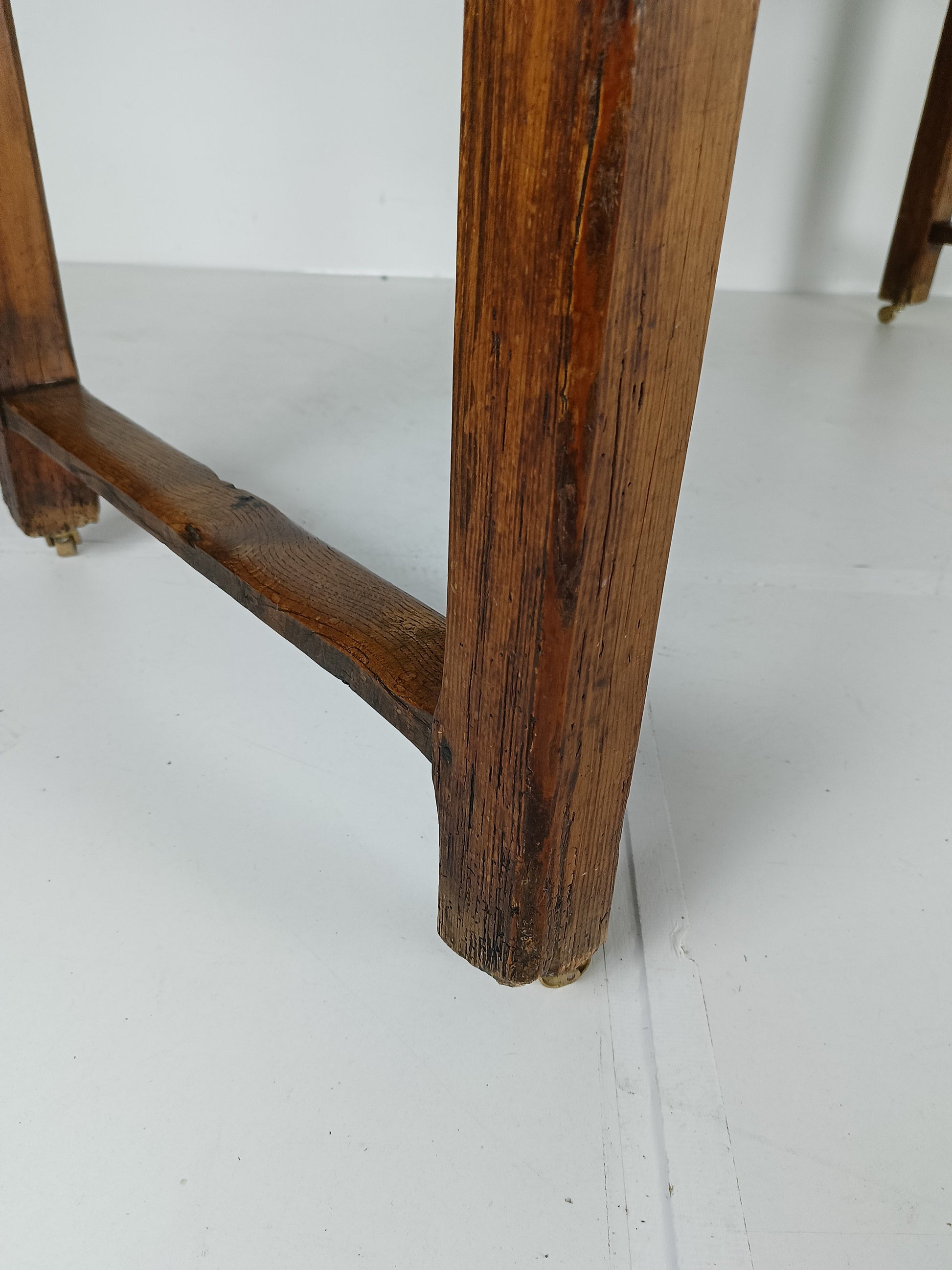 Antique Kitchen Dining Table Antique Kitchen Dining Table