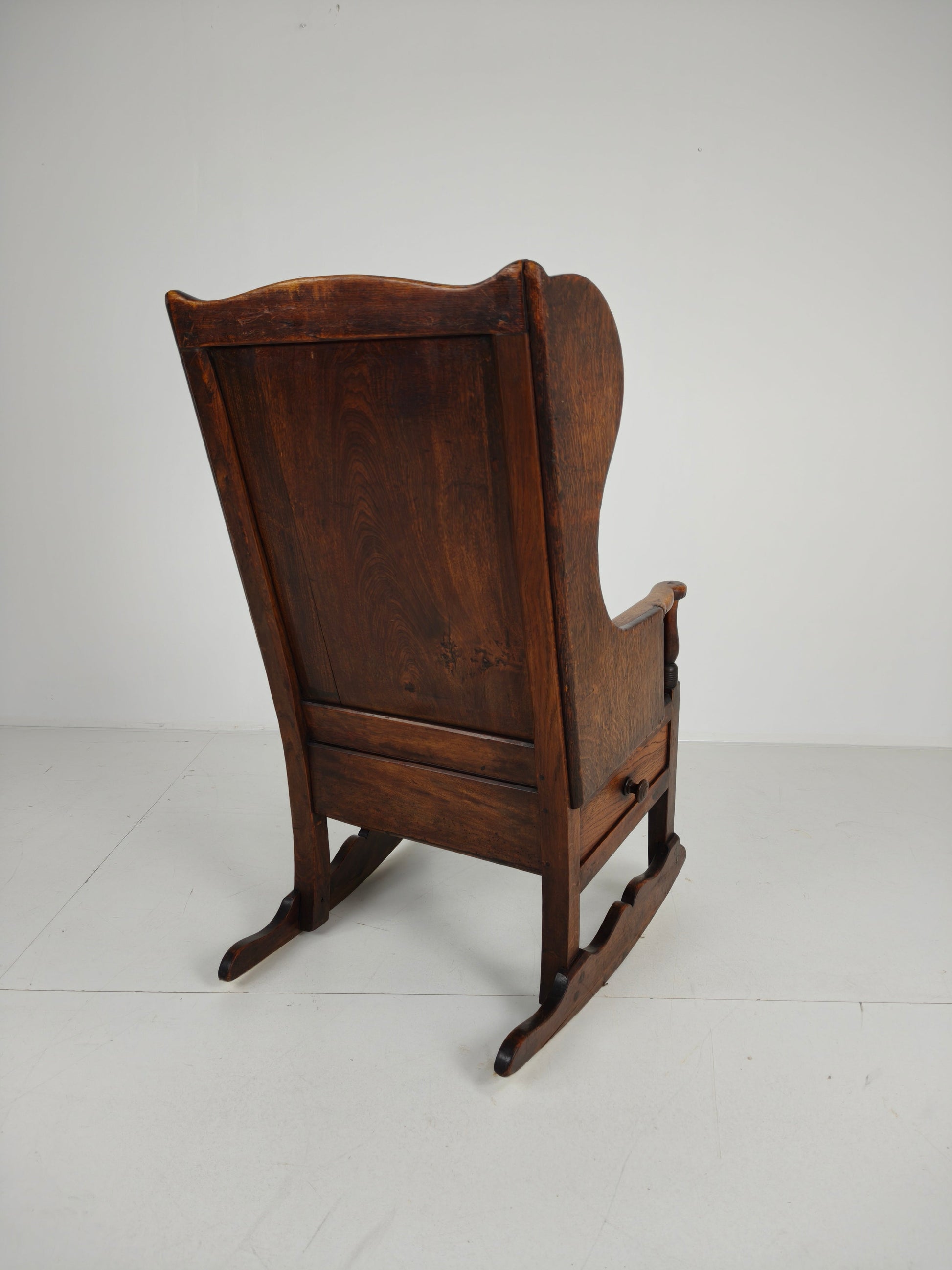 Antique Lambing Chair / Rocking Chair – ca. 1800, Oak Antique Lambing Chair / Rocking Chair – ca. 1800, Oak