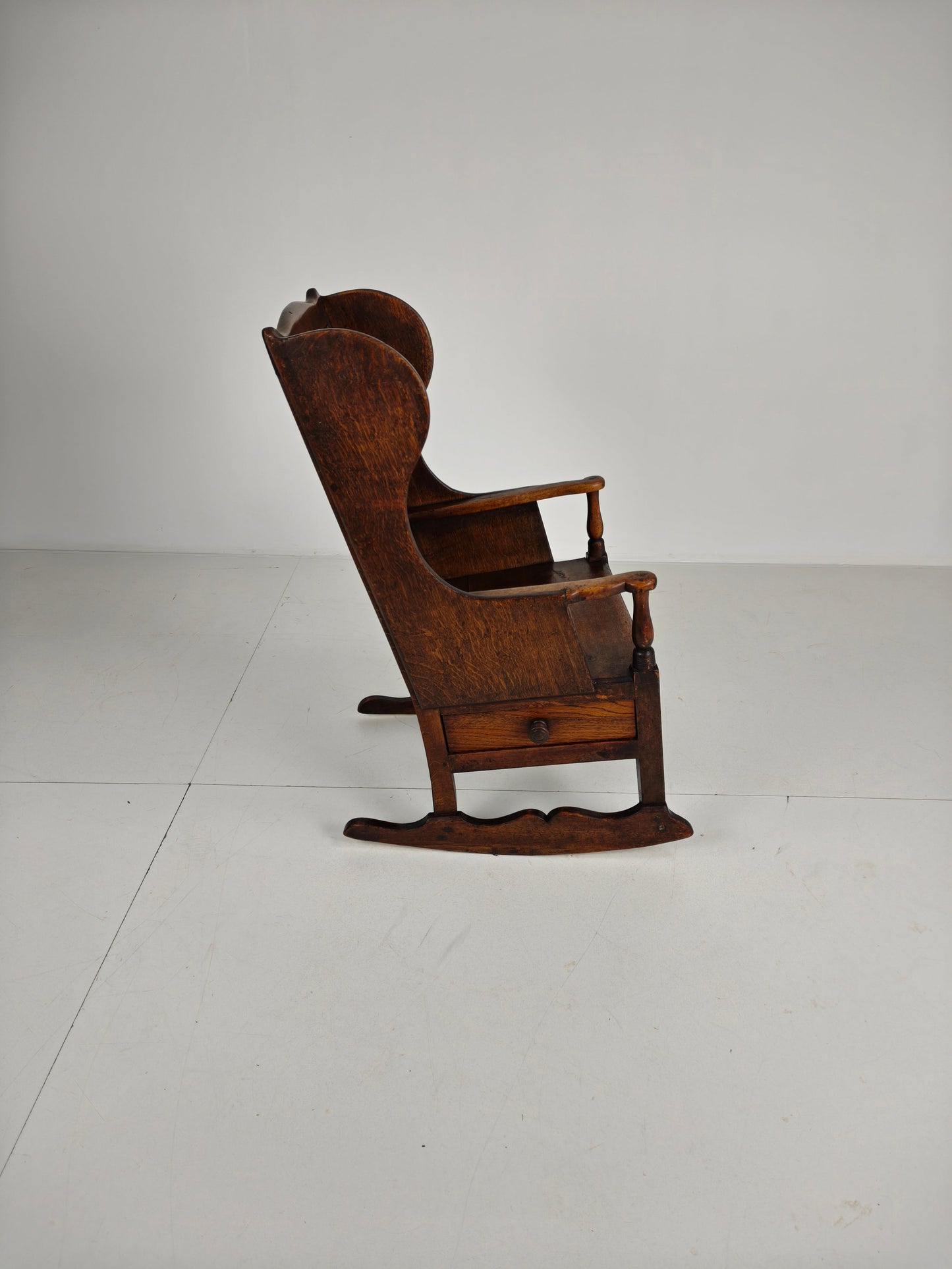 Antique Lambing Chair / Rocking Chair – ca. 1800, Oak Antique Lambing Chair / Rocking Chair – ca. 1800, Oak