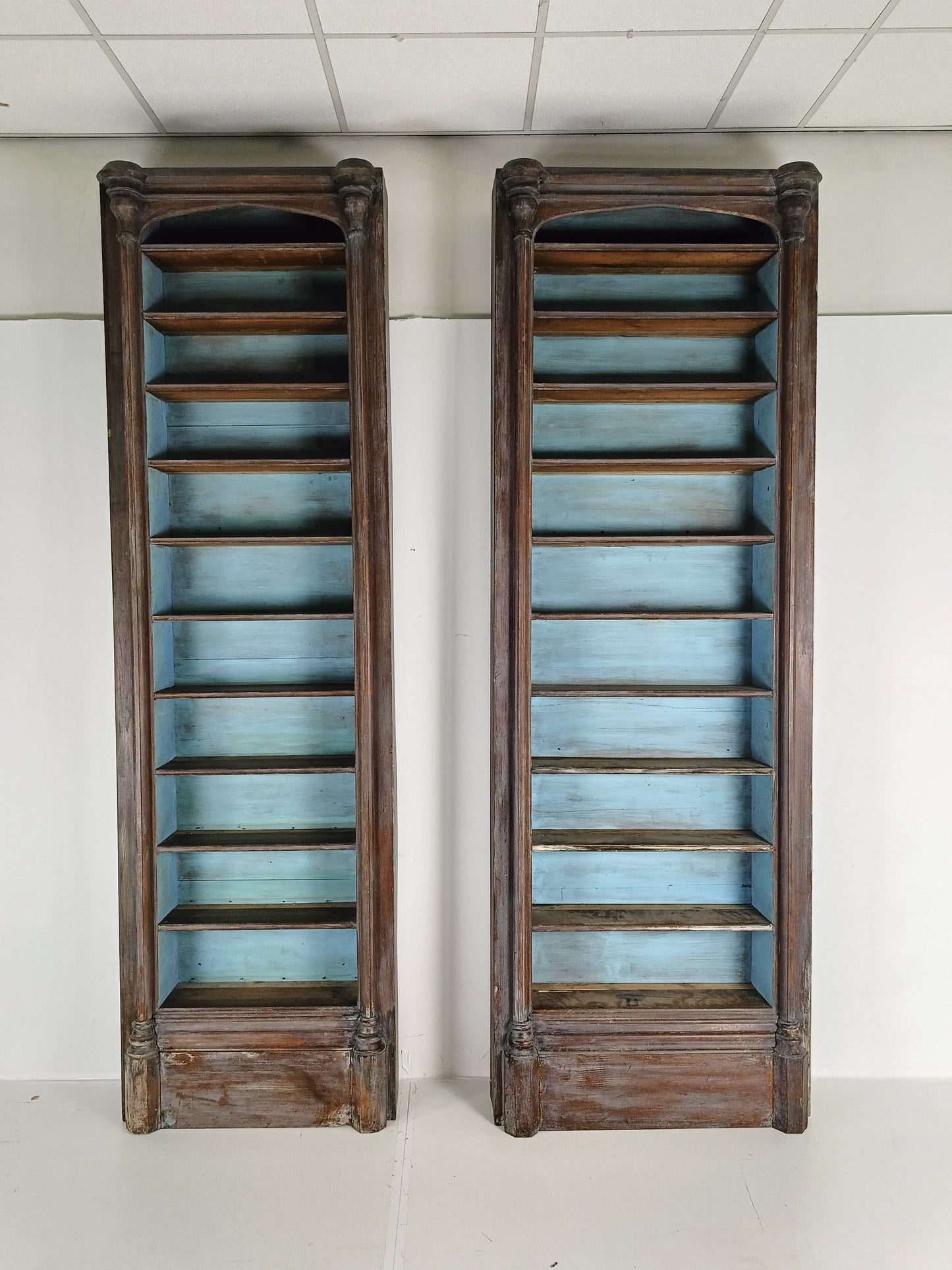 Antique Large Bookcase (2) Antique Large Bookcase (2)