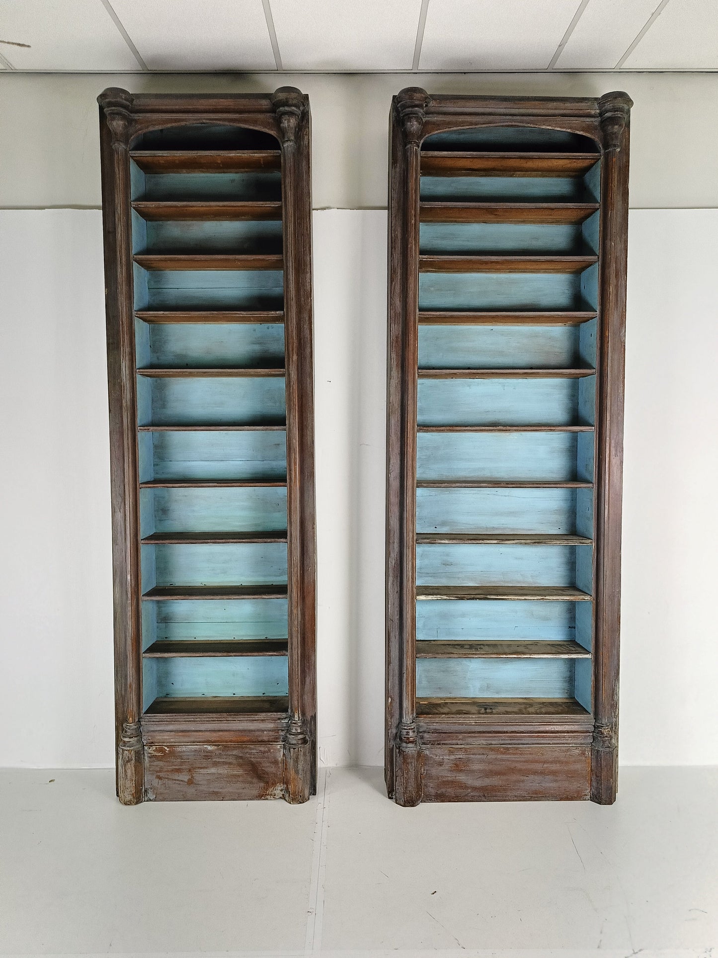 Antique Large Bookcase (2) Antique Large Bookcase (2)