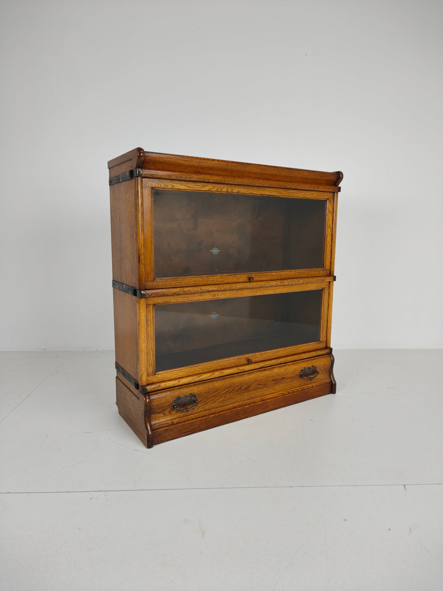 Antique Mahogany Globe-Wernicke Bookcase Antique Mahogany Globe-Wernicke Bookcase