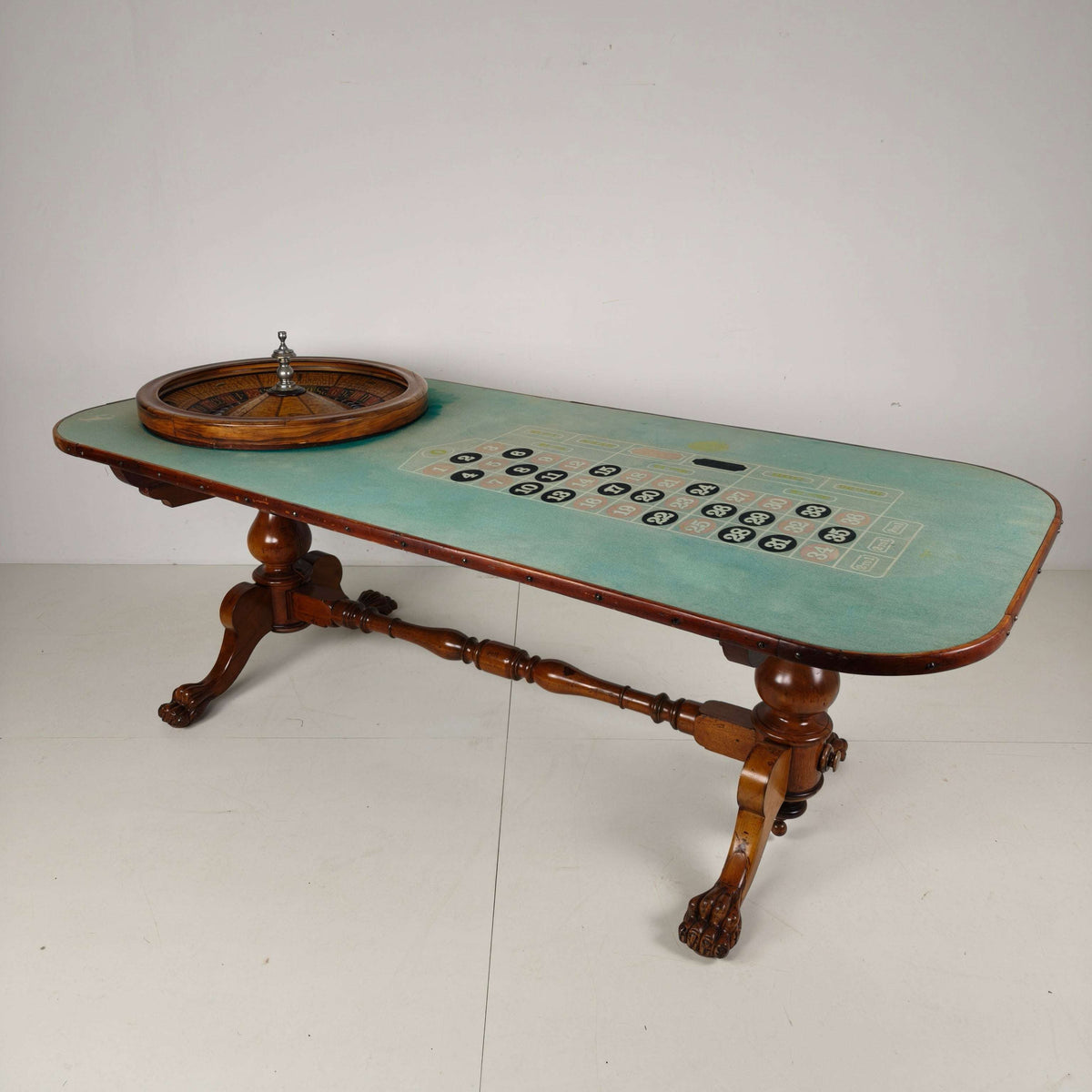 Antique Mason & Co Roulette Table – Denver, Colorado, Early 20th Century Antique Mason & Co Roulette Table – Denver, Colorado, Early 20th Century