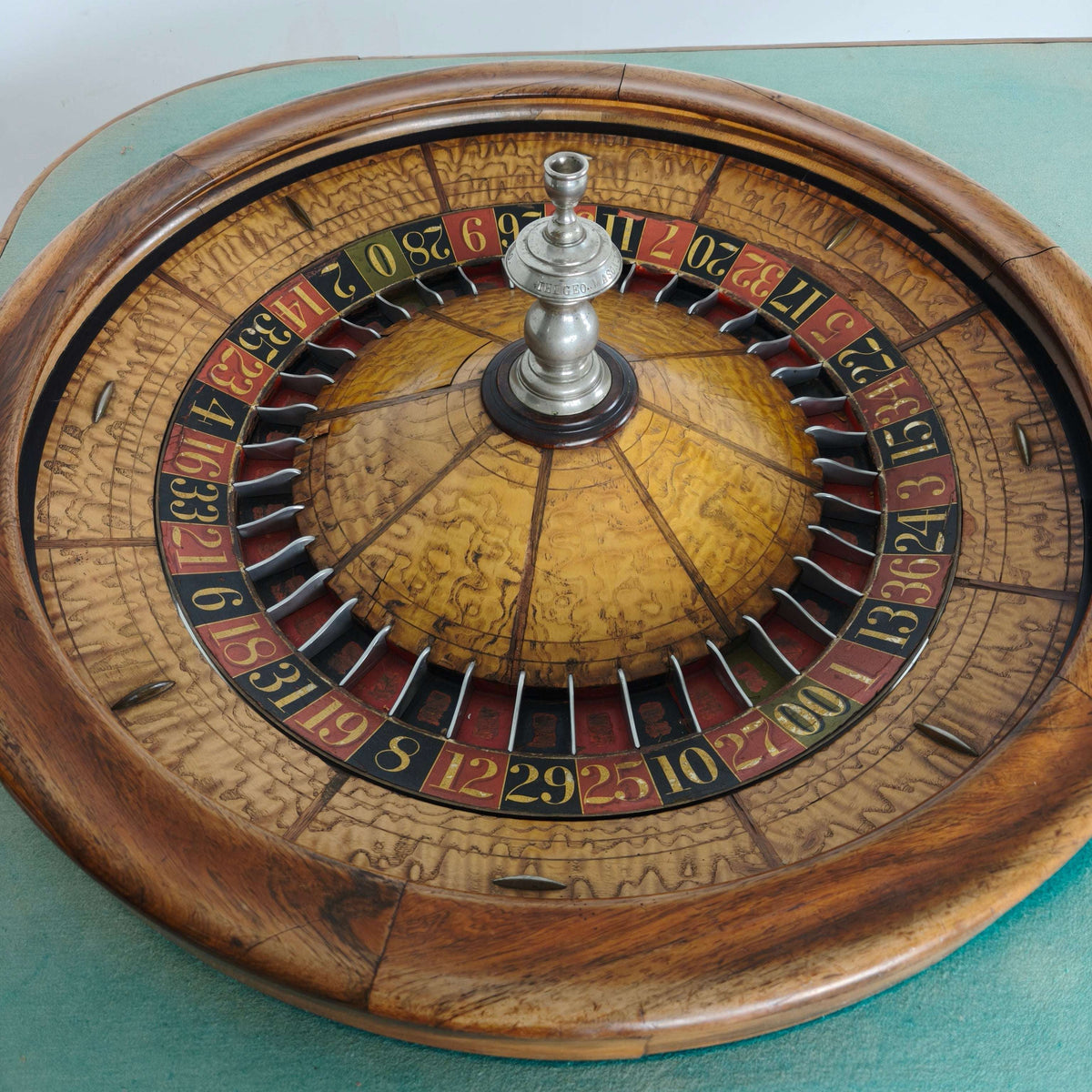 Antique Mason & Co Roulette Table – Denver, Colorado, Early 20th Century Antique Mason & Co Roulette Table – Denver, Colorado, Early 20th Century