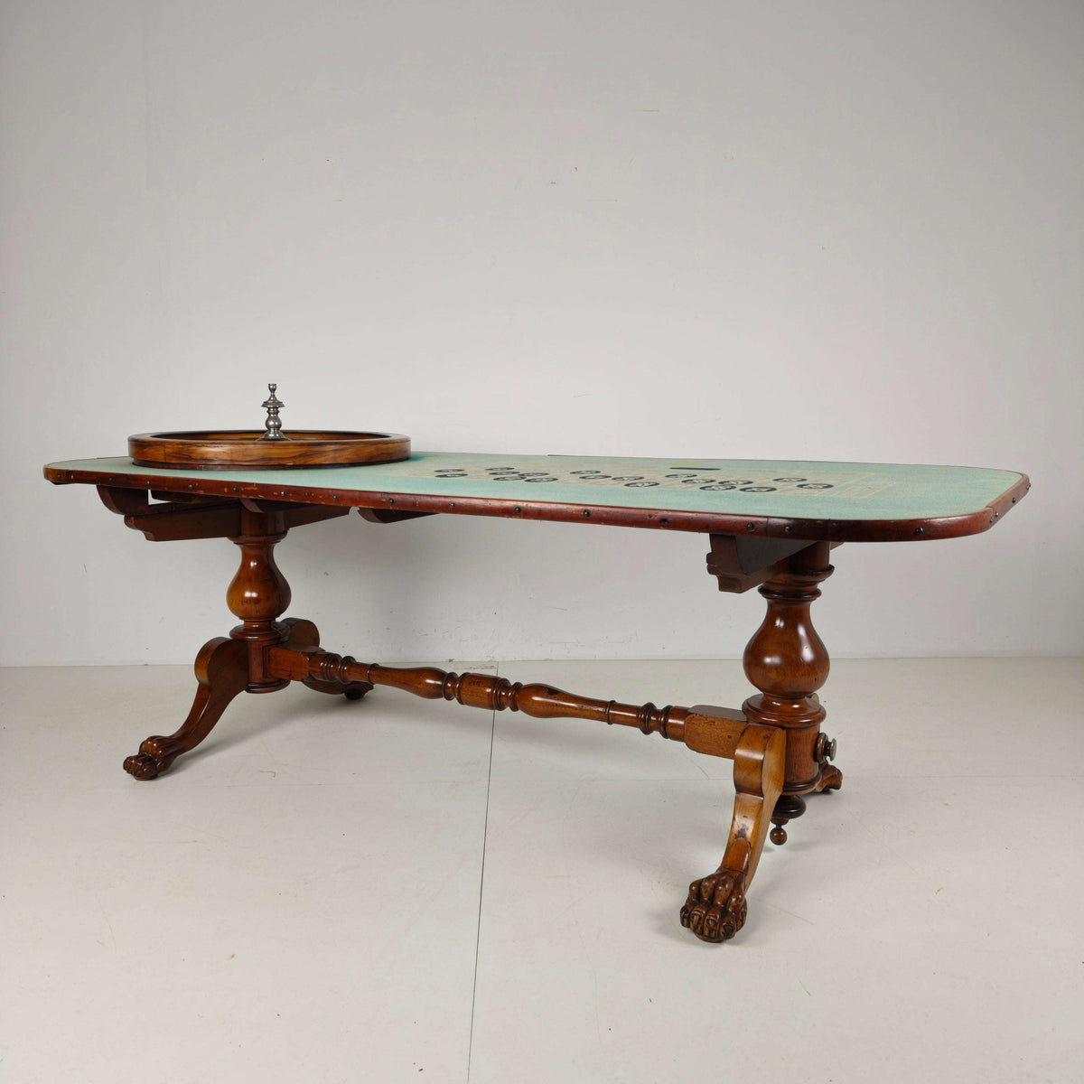 Antique Mason & Co Roulette Table – Denver, Colorado, Early 20th Century Antique Mason & Co Roulette Table – Denver, Colorado, Early 20th Century