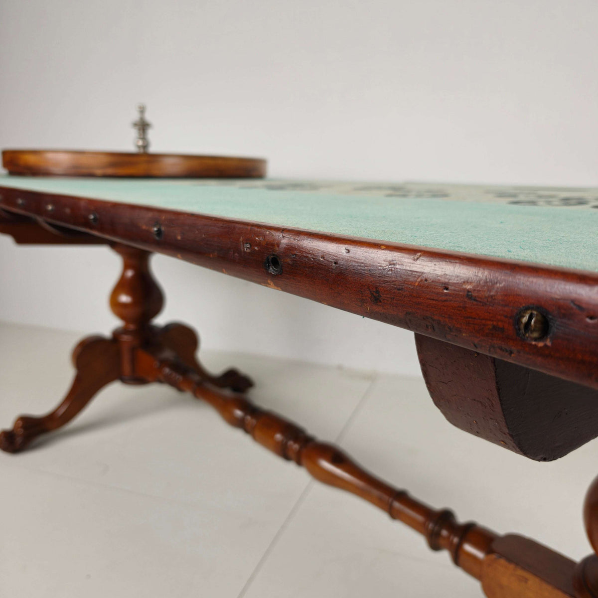 Antique Mason & Co Roulette Table – Denver, Colorado, Early 20th Century Antique Mason & Co Roulette Table – Denver, Colorado, Early 20th Century