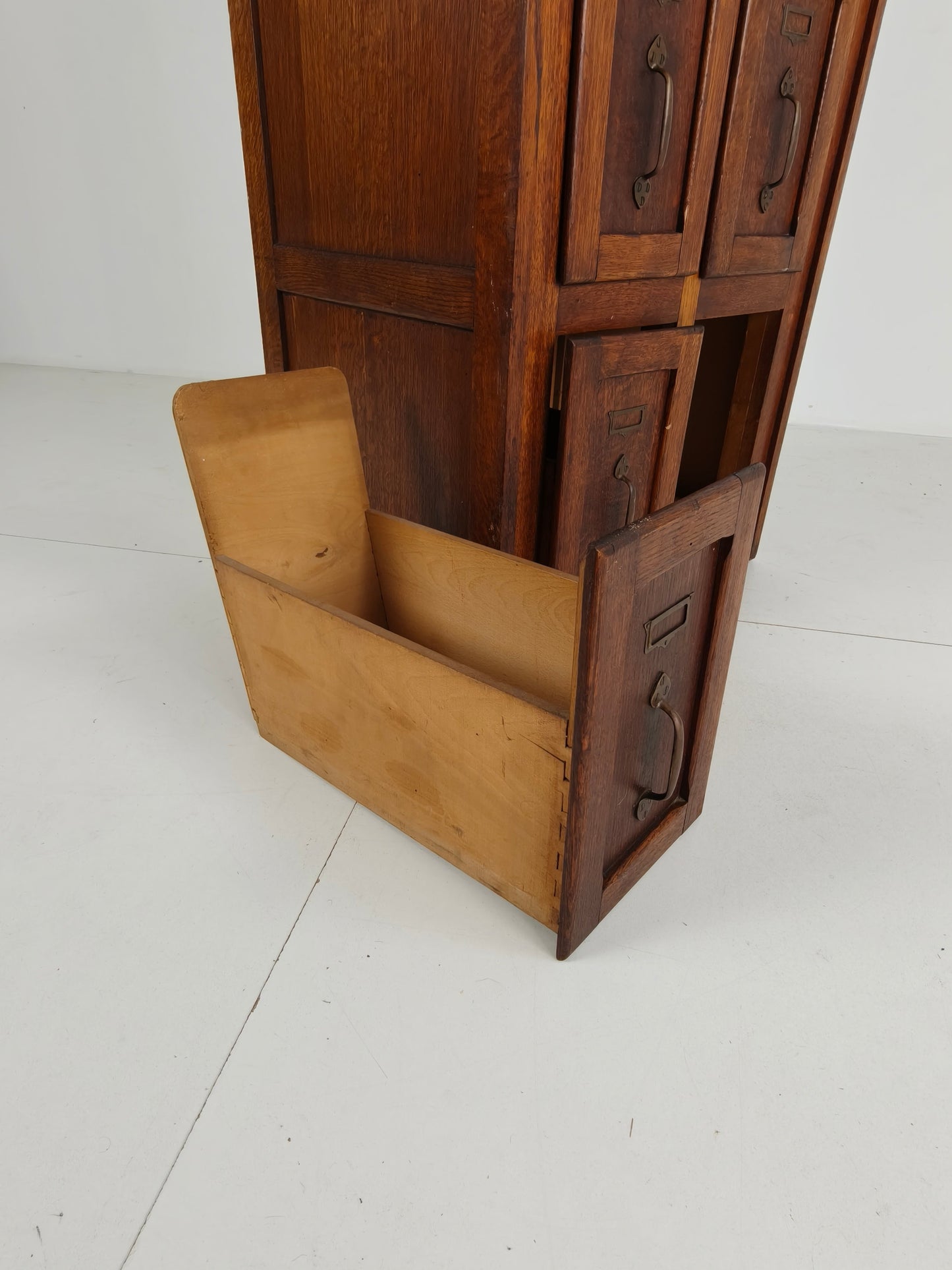 Antique Oak Filing Cabinet – c.1900–1920 Antique Oak Filing Cabinet – c.1900–1920